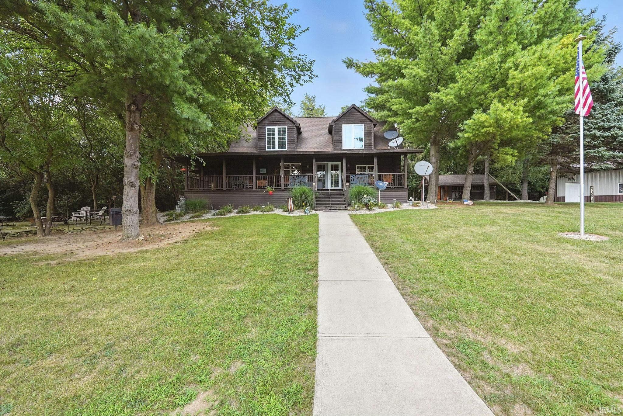 Kimmell, Indiana, 46760, United States, 2 Bedrooms Bedrooms, ,3 BathroomsBathrooms,Residential,For Sale,1928188