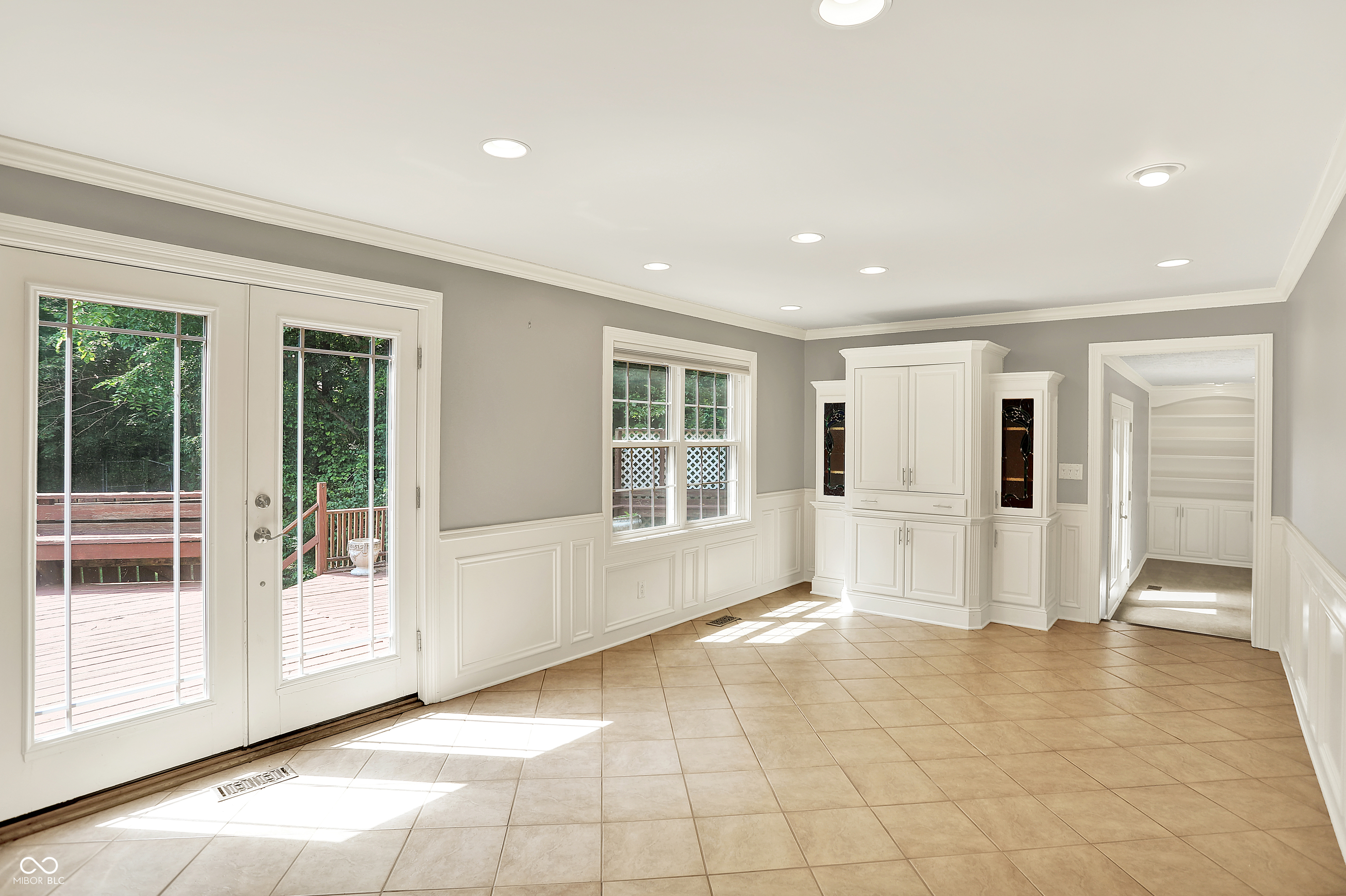 Carmel, Indiana, 46290, United States, 5 Bedrooms Bedrooms, ,4 BathroomsBathrooms,Residential,For Sale,1920865