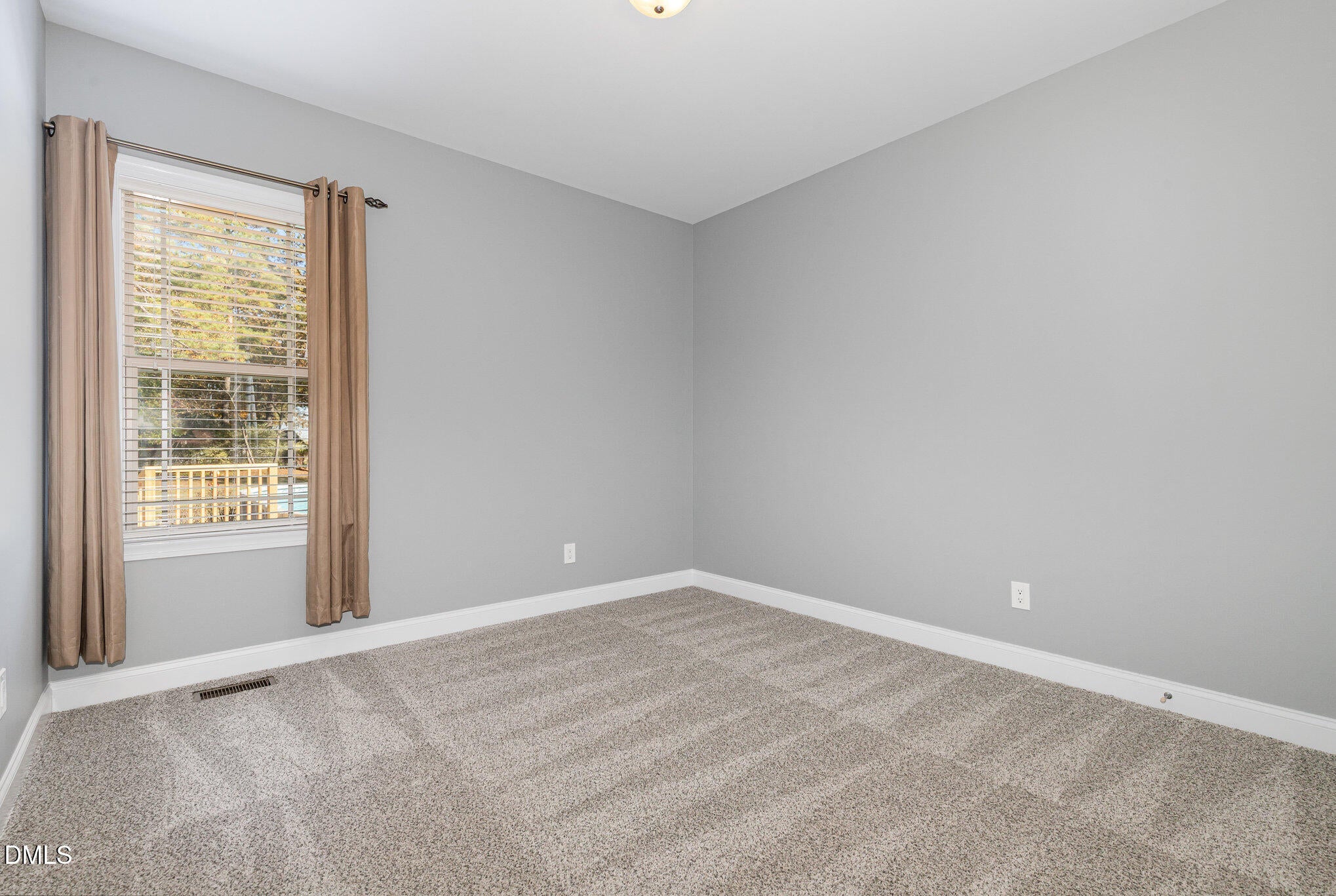 Clayton, North Carolina, 27520, United States, 4 Bedrooms Bedrooms, ,3 BathroomsBathrooms,Residential,For Sale,1989661