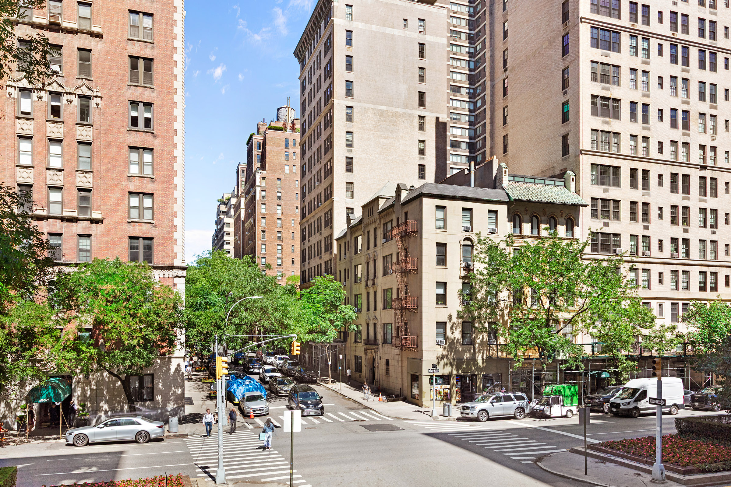  1075 Park Avenue - 物件實景