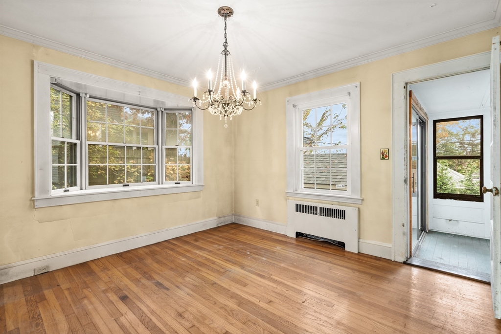 Milton, Massachusetts, 02186, United States, 3 Bedrooms Bedrooms, ,2 BathroomsBathrooms,Residential,For Sale,1973093