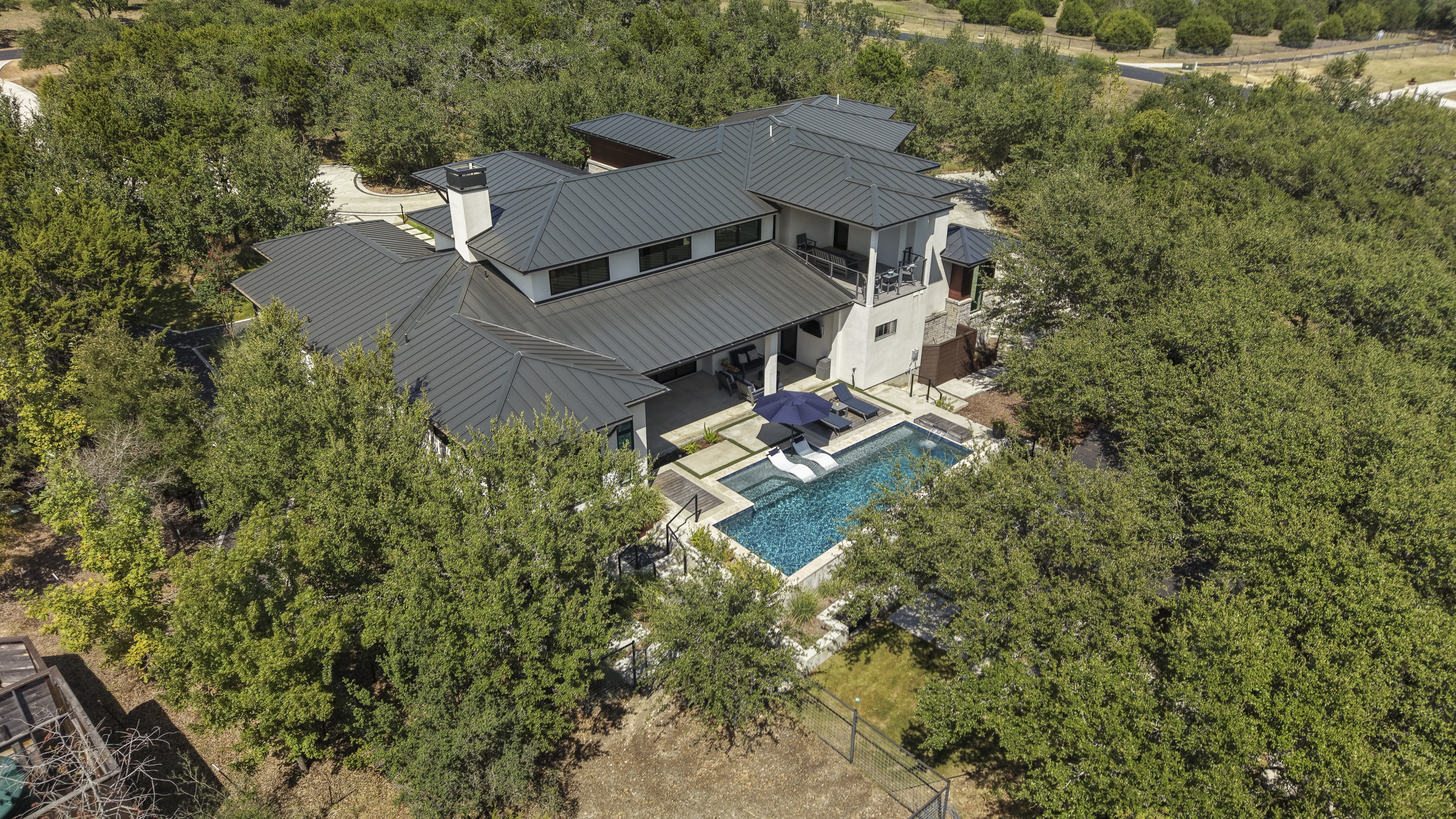  Sophisticated Estate Living on Five Acres - 物件實景