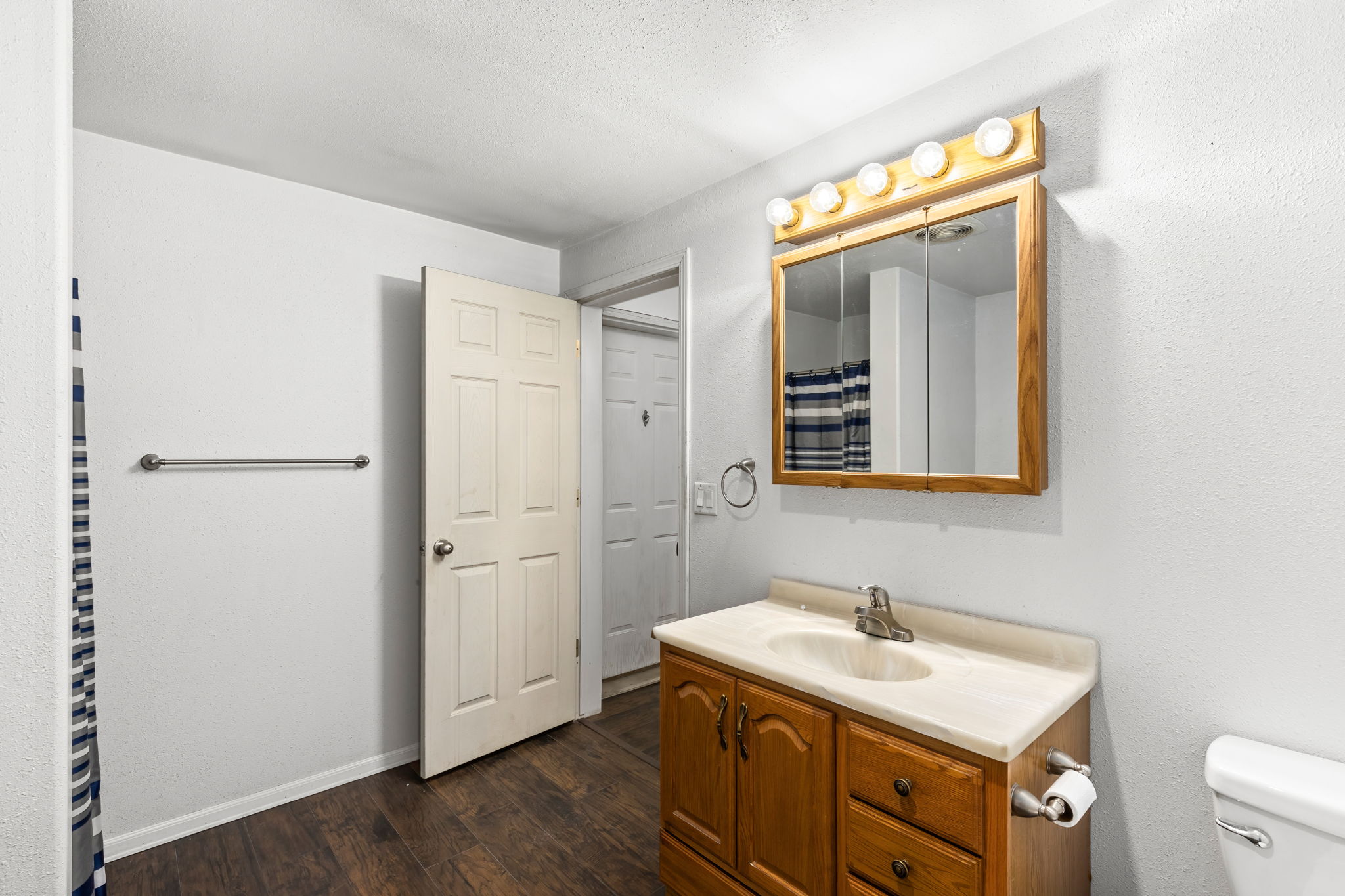 Ulm, Montana, 59485, United States, 4 Bedrooms Bedrooms, ,2 BathroomsBathrooms,Residential,For Sale,1794355