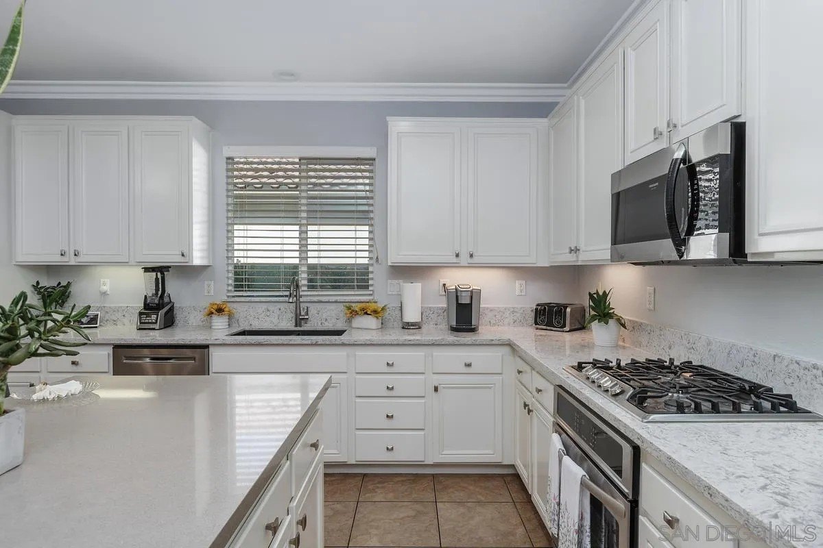 Menifee, California, 92584, United States, 2 Bedrooms Bedrooms, ,2 BathroomsBathrooms,Residential,For Sale,1906245