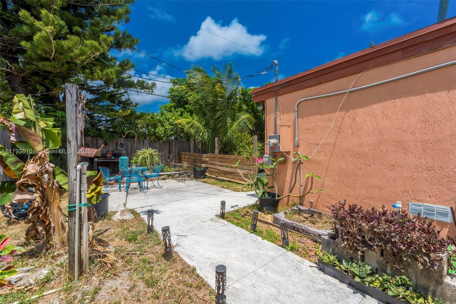 Cutler Bay, Florida, 33189, United States, 4 Bedrooms Bedrooms, ,3 BathroomsBathrooms,Residential,For Sale,1794675