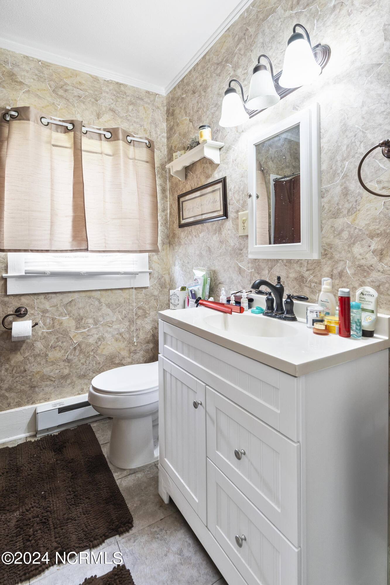 Carolina Beach, North Carolina, 28428, United States, 2 Bedrooms Bedrooms, ,2 BathroomsBathrooms,Residential,For Sale,1708974