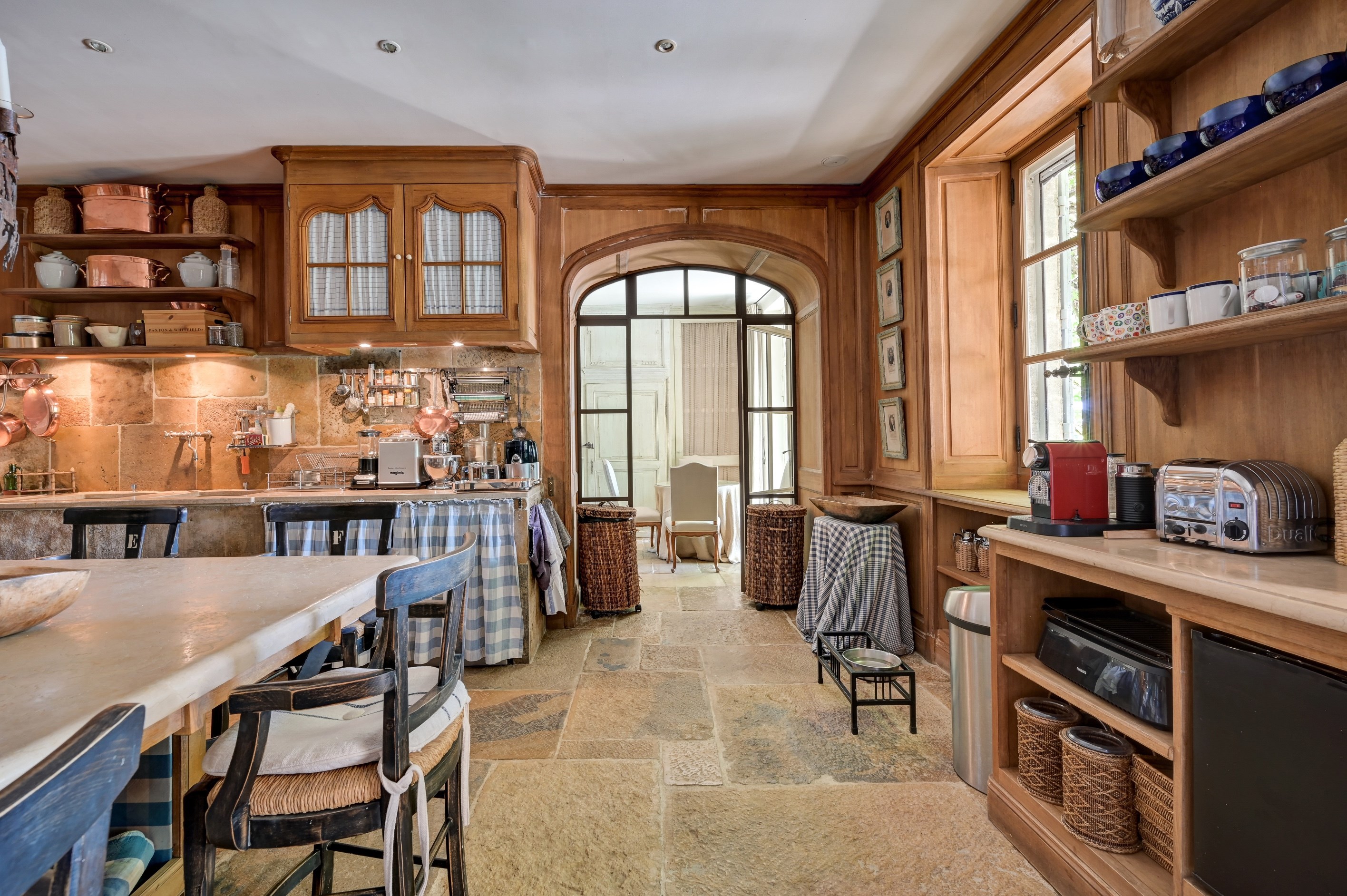  Just Minutes from the Centre of Aix-en-Provence  Exceptional 600 sq.m Bastide … - 物件實景