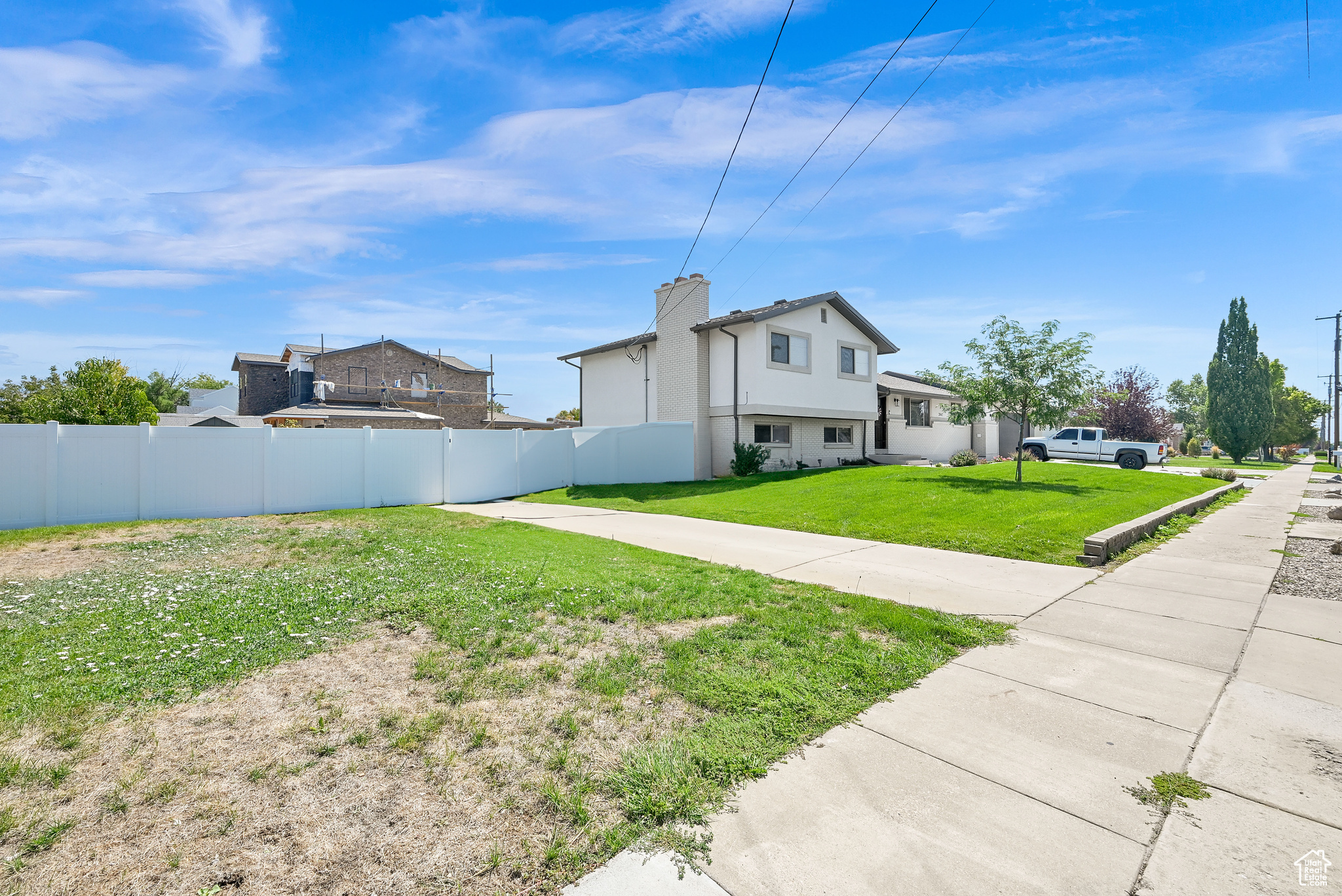 Syracuse, Utah, 84075, United States, 5 Bedrooms Bedrooms, ,2 BathroomsBathrooms,Residential,For Sale,1938699