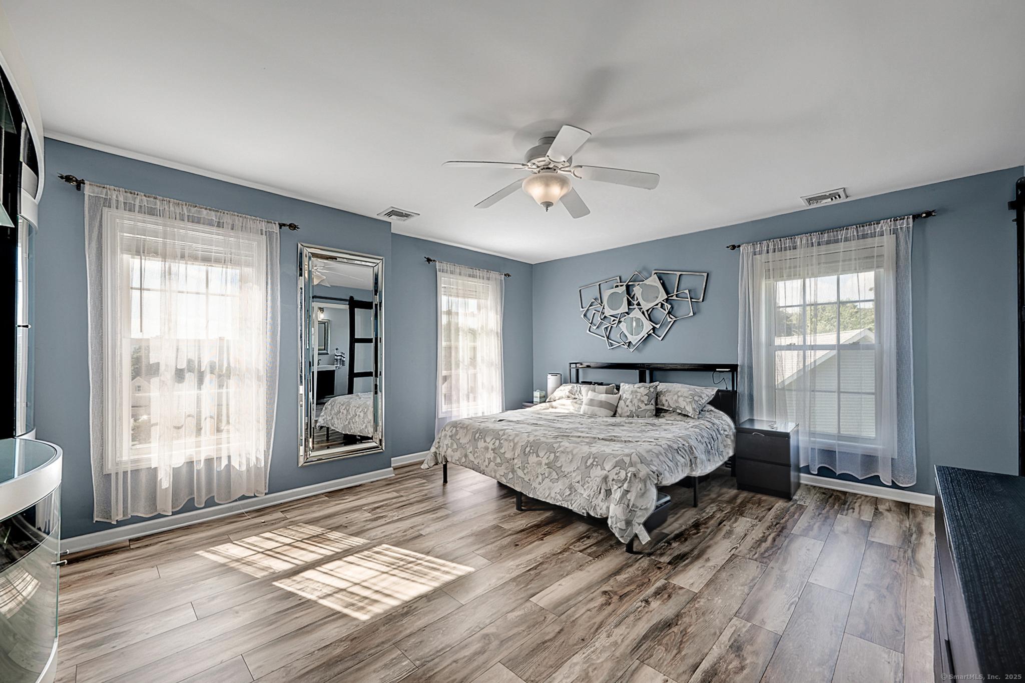 Naugatuck, Connecticut, 06770, United States, 4 Bedrooms Bedrooms, ,3 BathroomsBathrooms,Residential,For Sale,1937720
