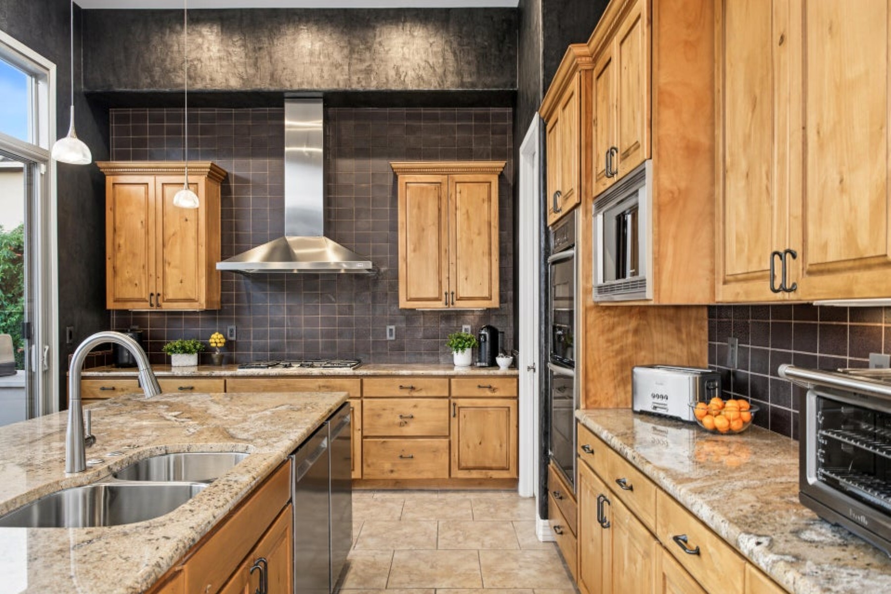  5747 W Silent Wash Place¦Marana, AZ - 物件實景