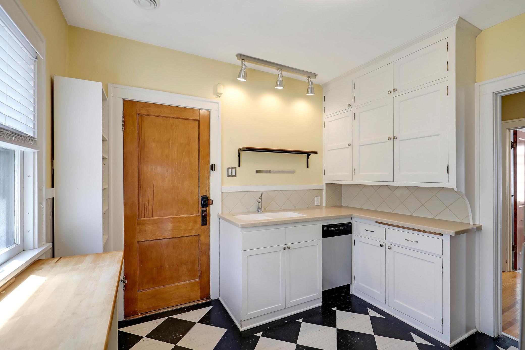 Minneapolis, Minnesota, 55419, United States, ,Residential,For Sale,1987562