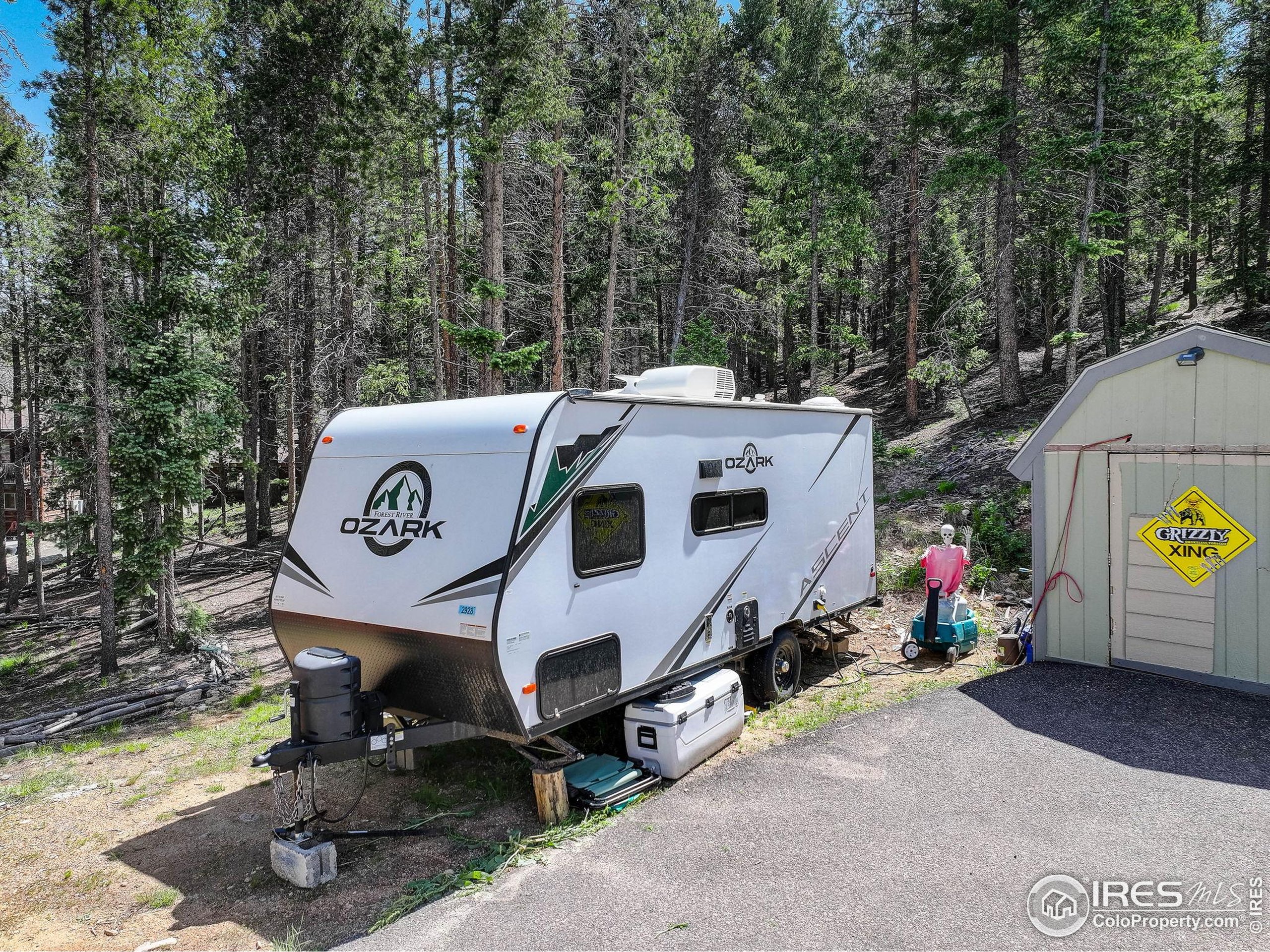 Conifer, Colorado, 80433, United States, 3 Bedrooms Bedrooms, ,2 BathroomsBathrooms,Residential,For Sale,1991521