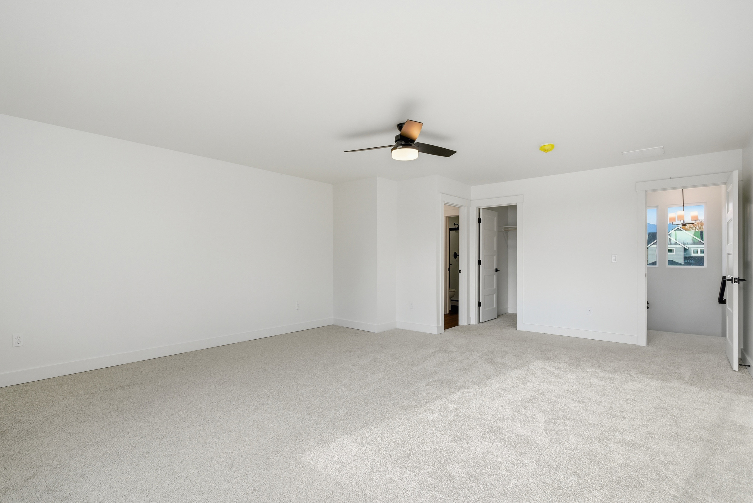 Sandpoint, Idaho, 83864, United States, 3 Bedrooms Bedrooms, ,3 BathroomsBathrooms,Residential,For Sale,2006099