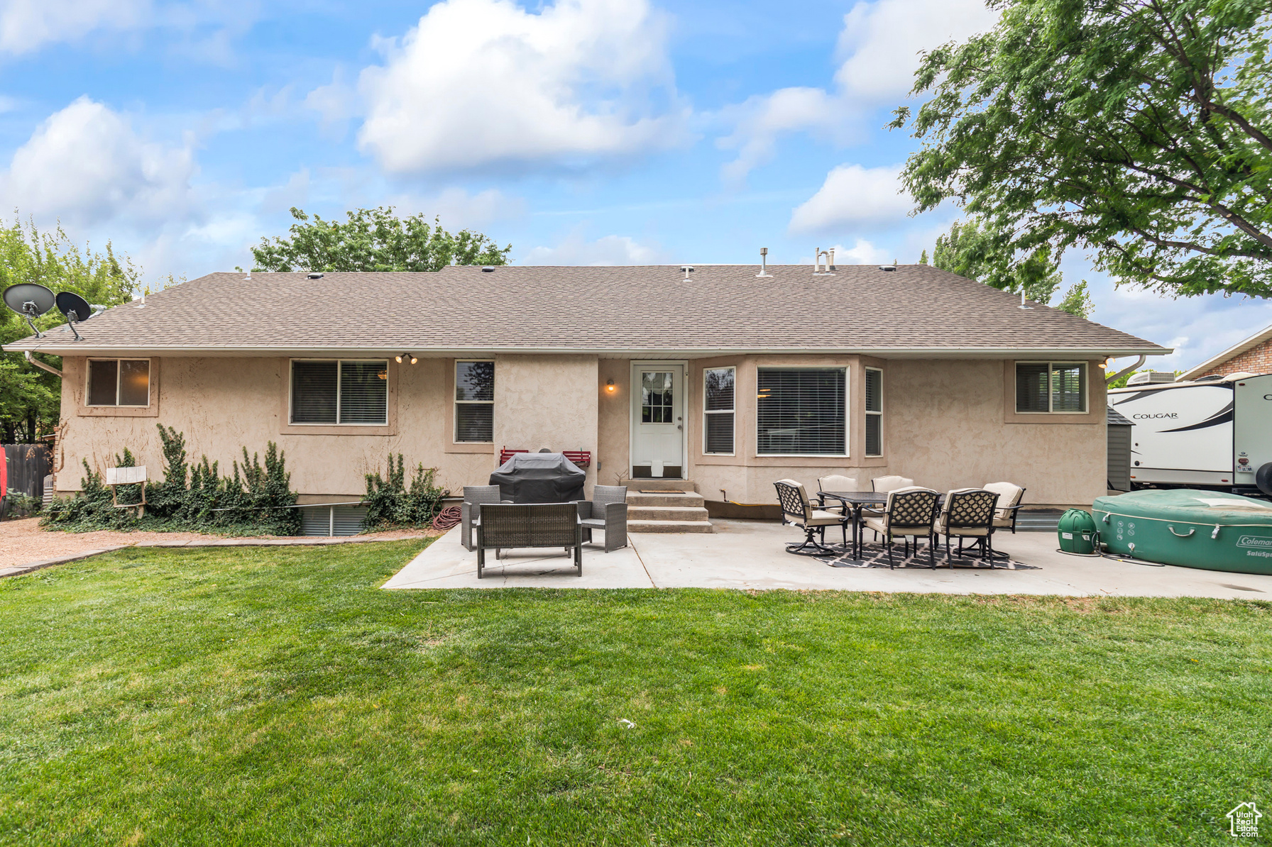 Richfield, Utah, 84701, United States, 6 Bedrooms Bedrooms, ,4 BathroomsBathrooms,Residential,For Sale,1885344
