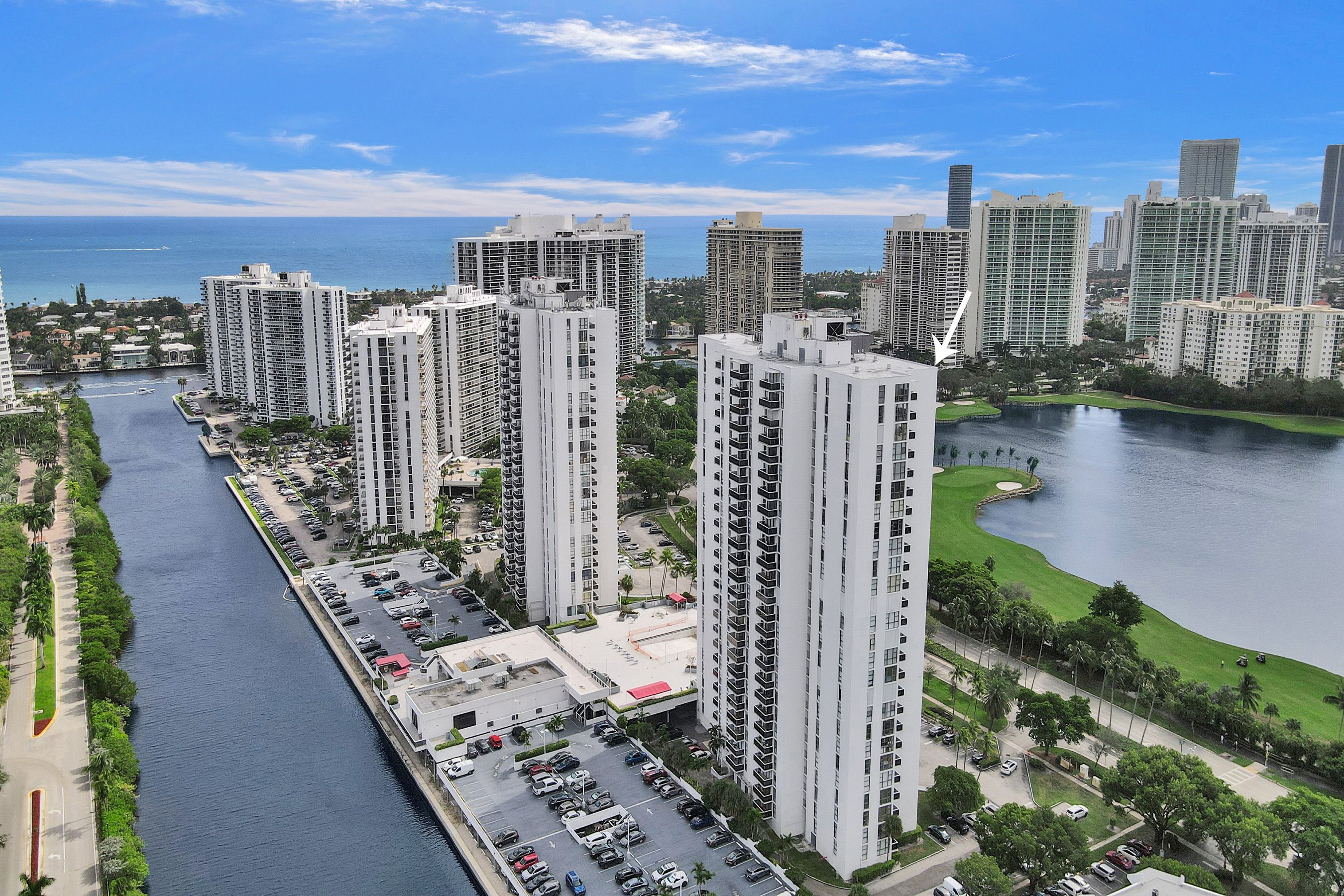  3625 N Country Club Dr, Aventura, FL, 33180 - 物件實景
