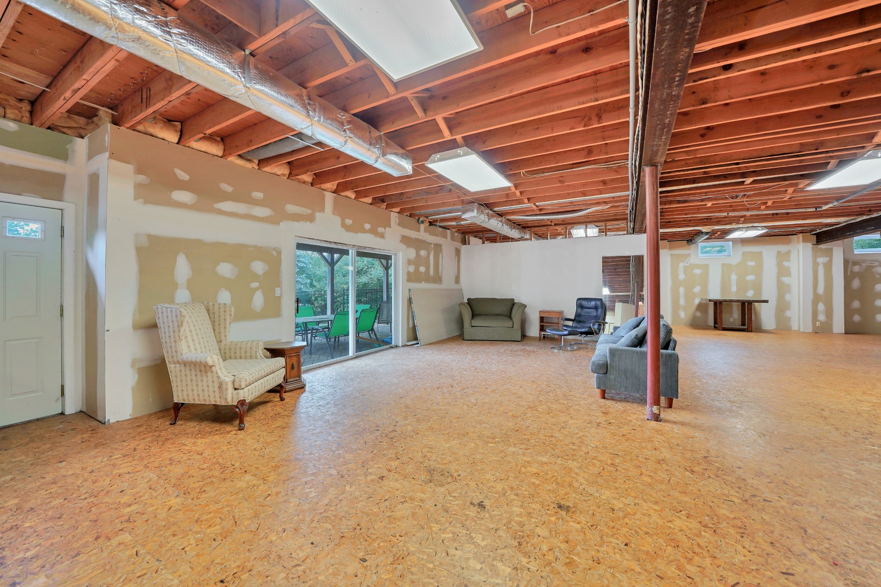  Custom Built Colonial Home with Mountain Views and Exceptional Outdoor Setting - 物件實景