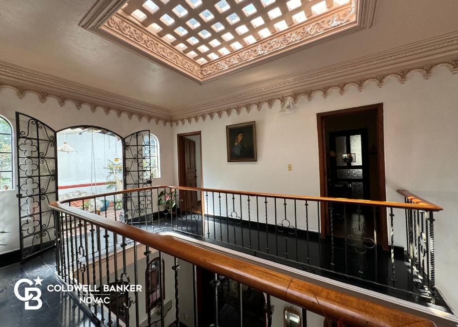 Mazatlan, Cuauhtémoc, Ciudad de México, 06140, Mexico, 4 Bedrooms Bedrooms, ,3 BathroomsBathrooms,Residential,For Sale,Mazatlan,1672225