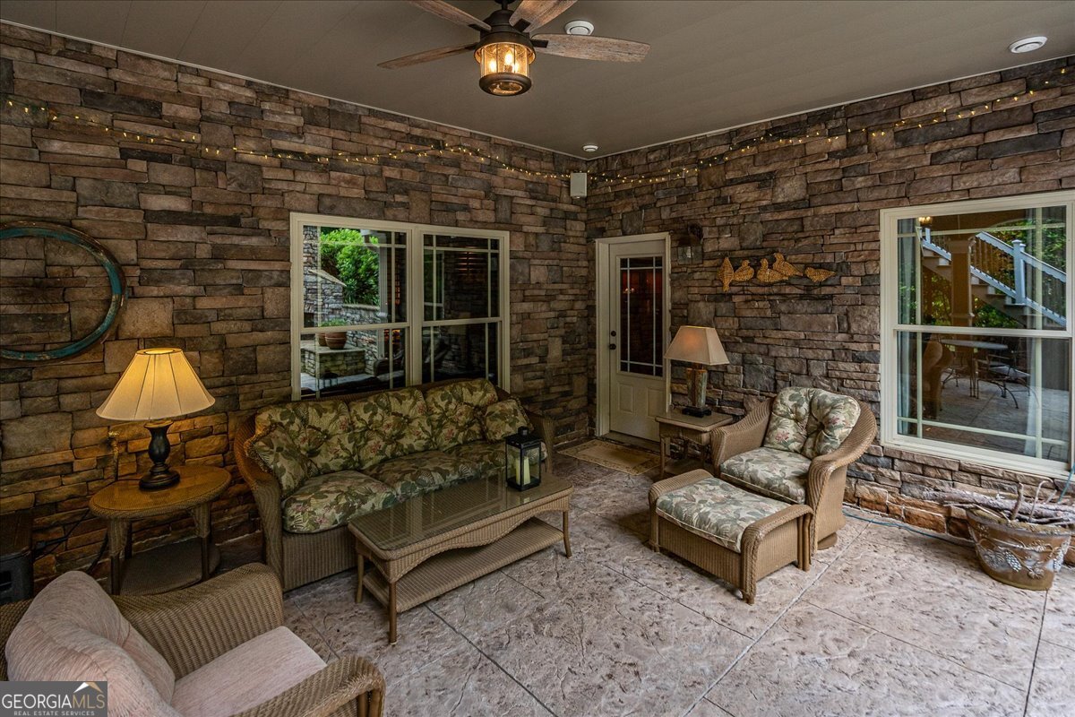 Athens, Georgia, 30606, United States, 5 Bedrooms Bedrooms, ,5 BathroomsBathrooms,Residential,For Sale,1848917