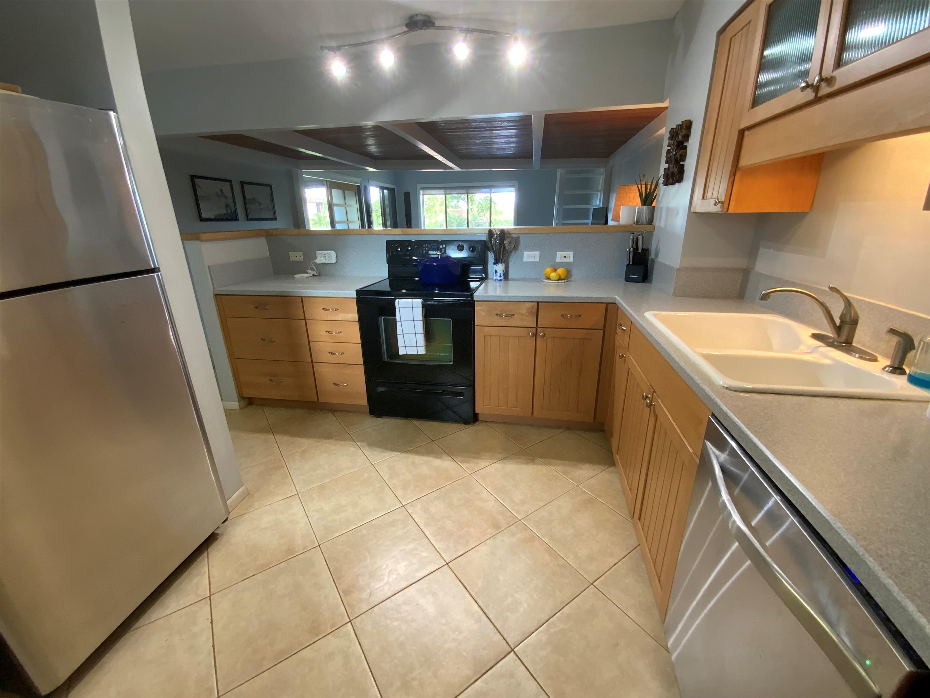 Lahaina, Hawaii, 96761, United States, 1 Bedroom Bedrooms, ,2 BathroomsBathrooms,Residential,For Sale,1938529