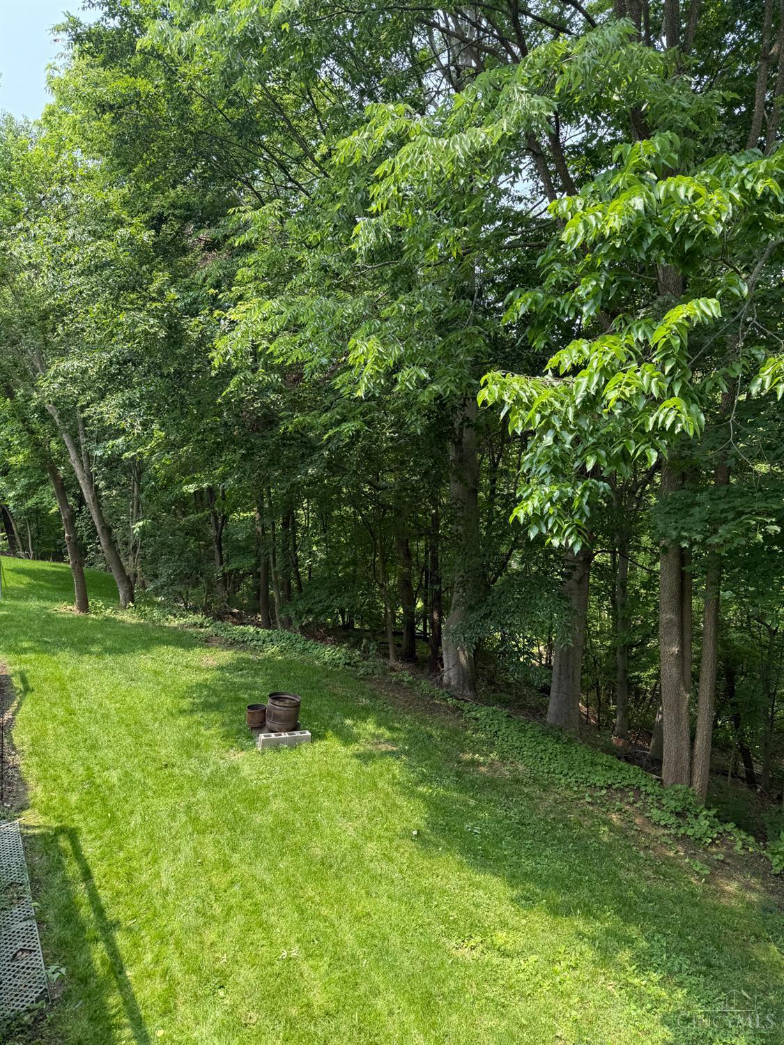 Montgomery, Ohio, 45242, United States, 5 Bedrooms Bedrooms, ,6 BathroomsBathrooms,Residential,For Sale,1914121