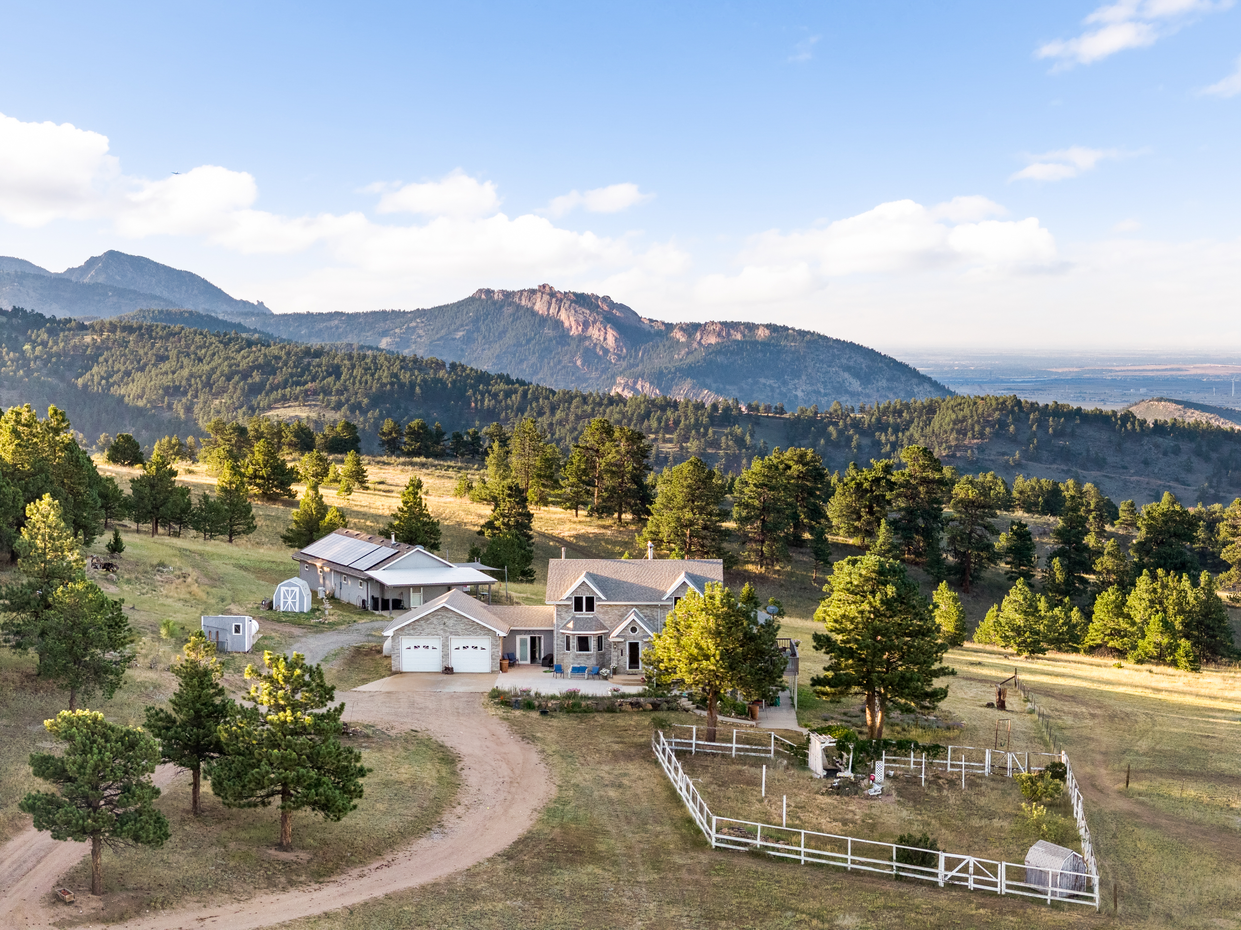  Rare 38 Acres Property With Incredible Sweeping Views - 物件實景