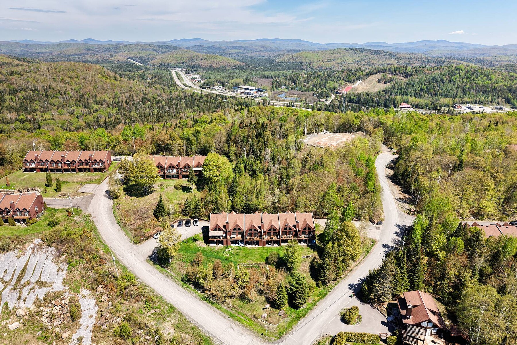  Sainte-Agathe-des-Monts, Laurentides - 物件實景