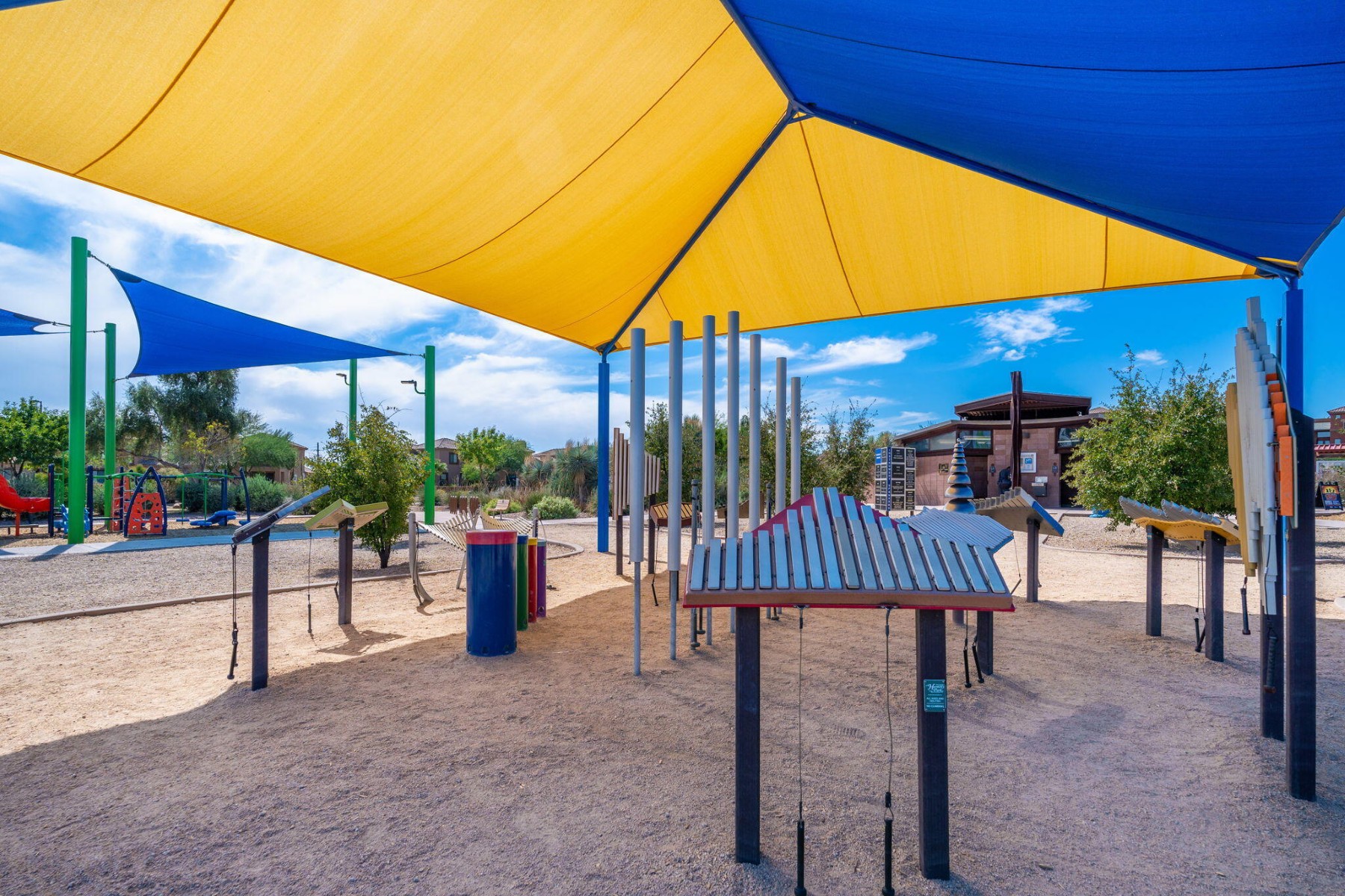  15618 E Cactus Drive  Fountain Hills, AZ - 物件實景