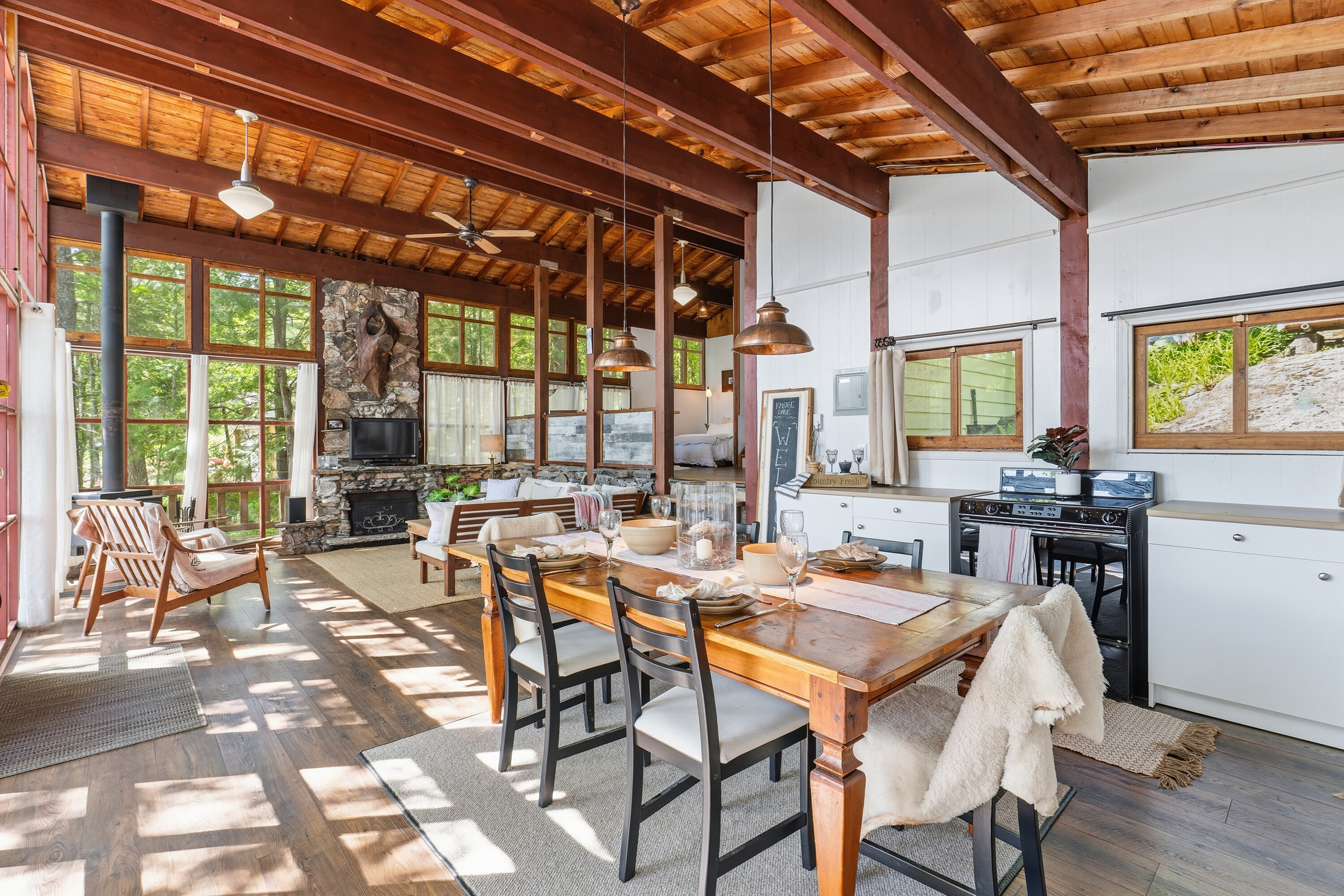  Timeless Kahshe Lake Cottage - 物件實景