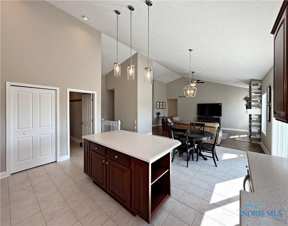 McComb, Ohio, 45858, United States, 4 Bedrooms Bedrooms, ,4 BathroomsBathrooms,Residential,For Sale,1983927