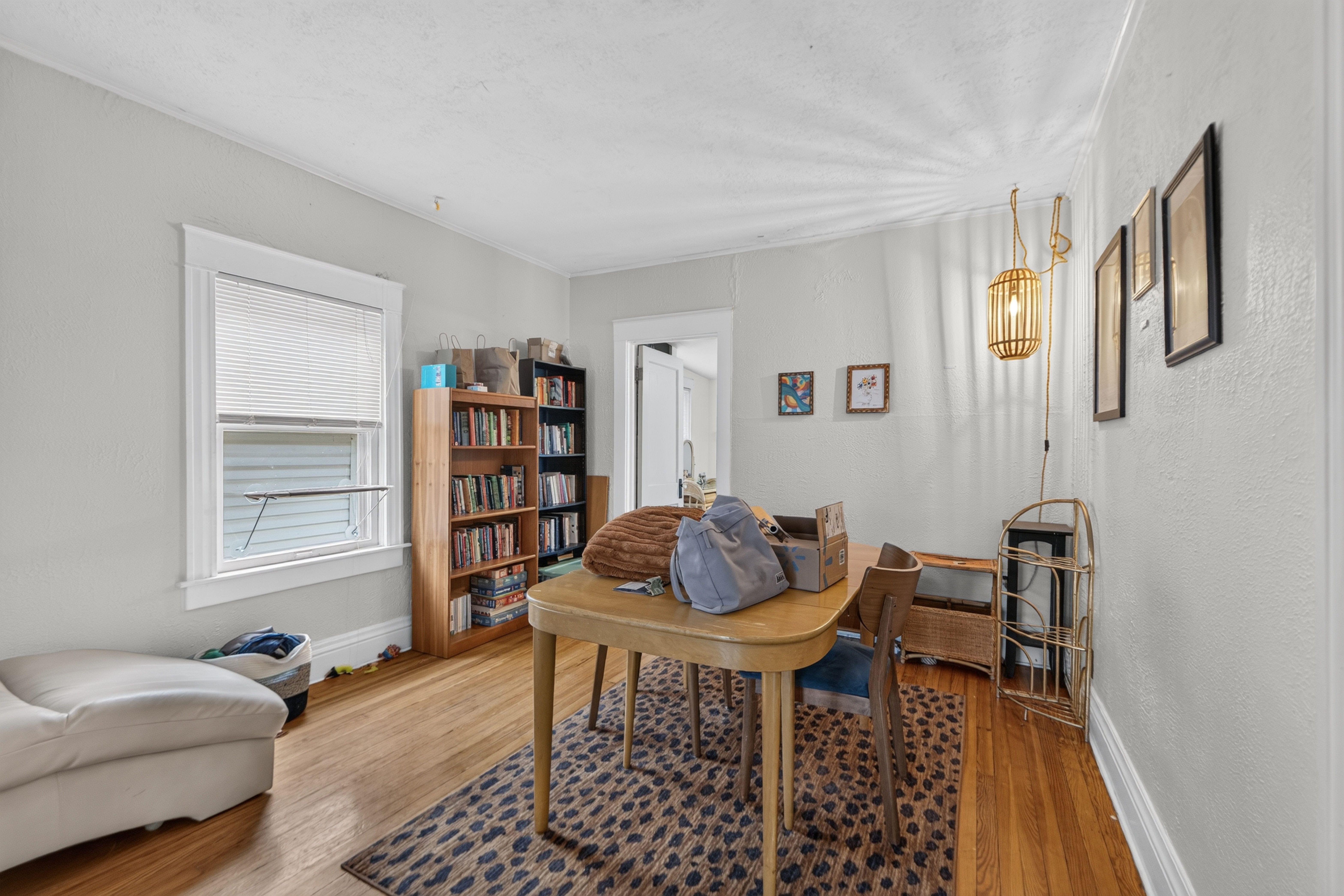  4232 Campbell Street, Kansas City, MO 64110 - 物件實景