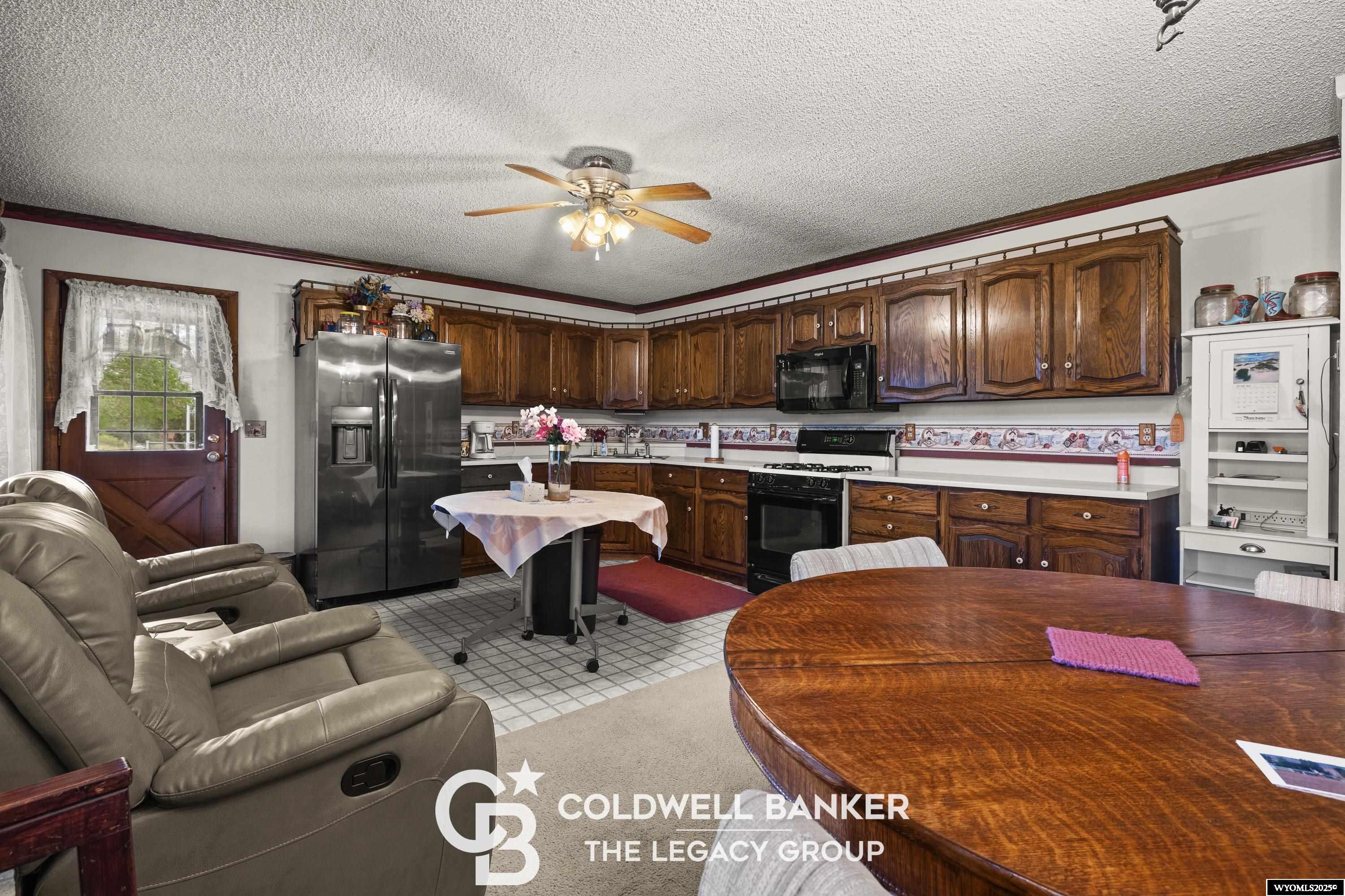 Baggs, Wyoming, 82321, United States, 4 Bedrooms Bedrooms, ,2 BathroomsBathrooms,Residential,For Sale,1821269