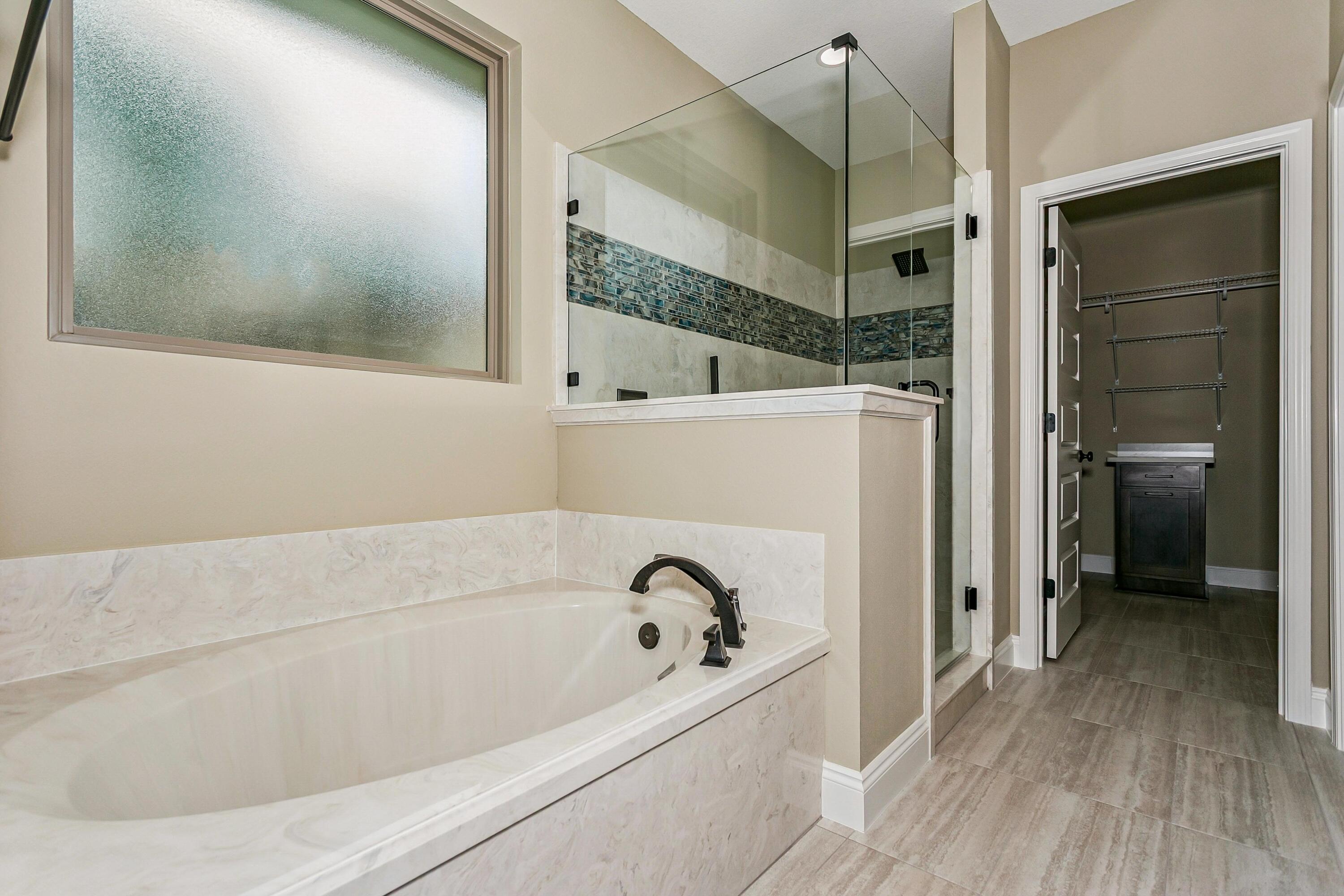 Crestview, Florida, 32536, United States, 4 Bedrooms Bedrooms, ,3 BathroomsBathrooms,Residential,For Sale,1924618