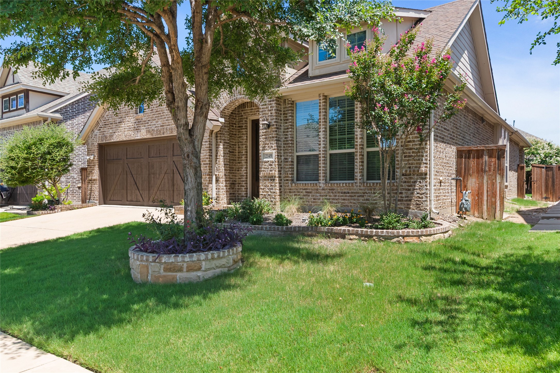 Carrollton, Texas, 75010, United States, 3 Bedrooms Bedrooms, ,2 BathroomsBathrooms,Residential,For Sale,1901690