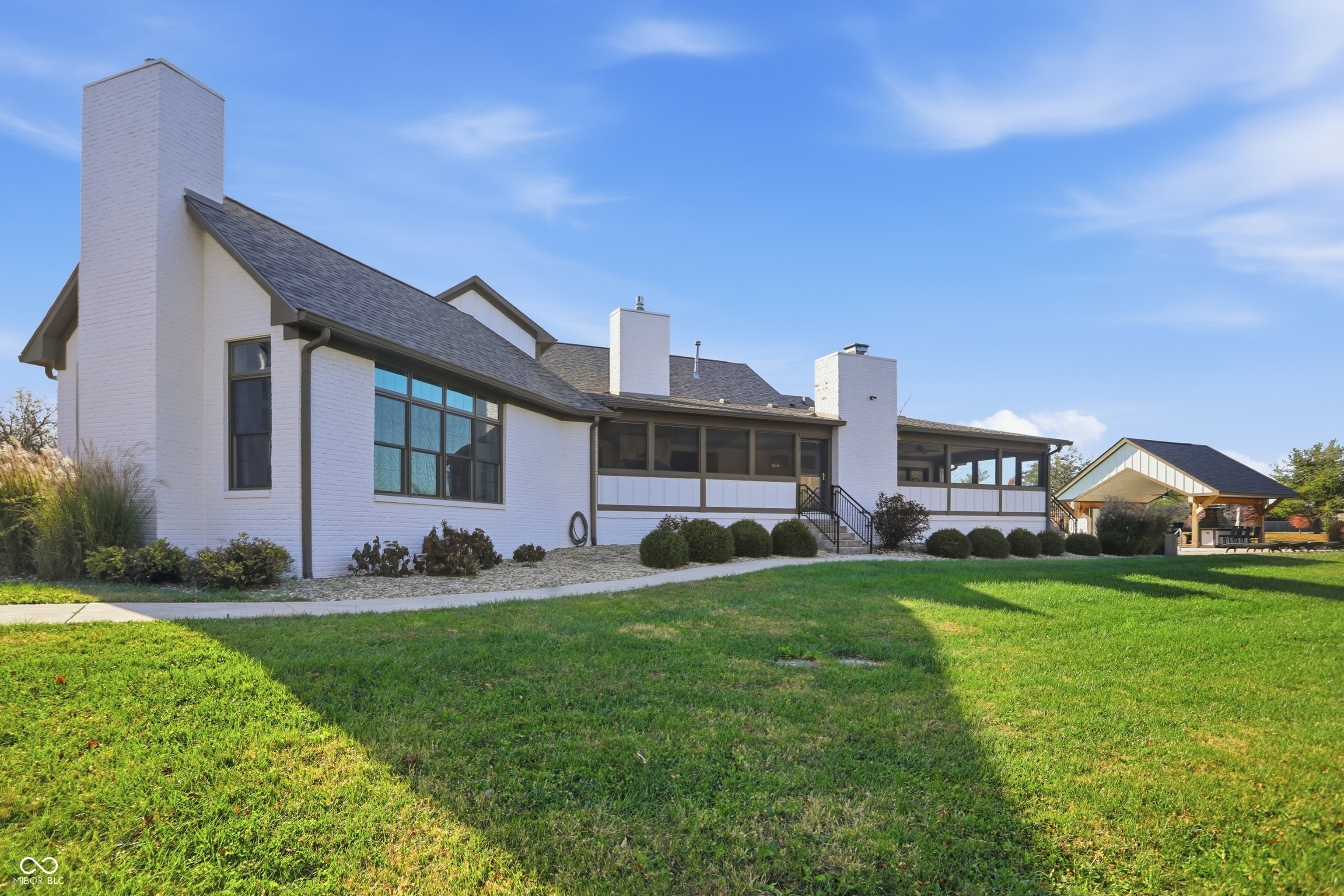 Bargersville, Indiana, 46106, United States, 5 Bedrooms Bedrooms, ,6 BathroomsBathrooms,Residential,For Sale,1992401