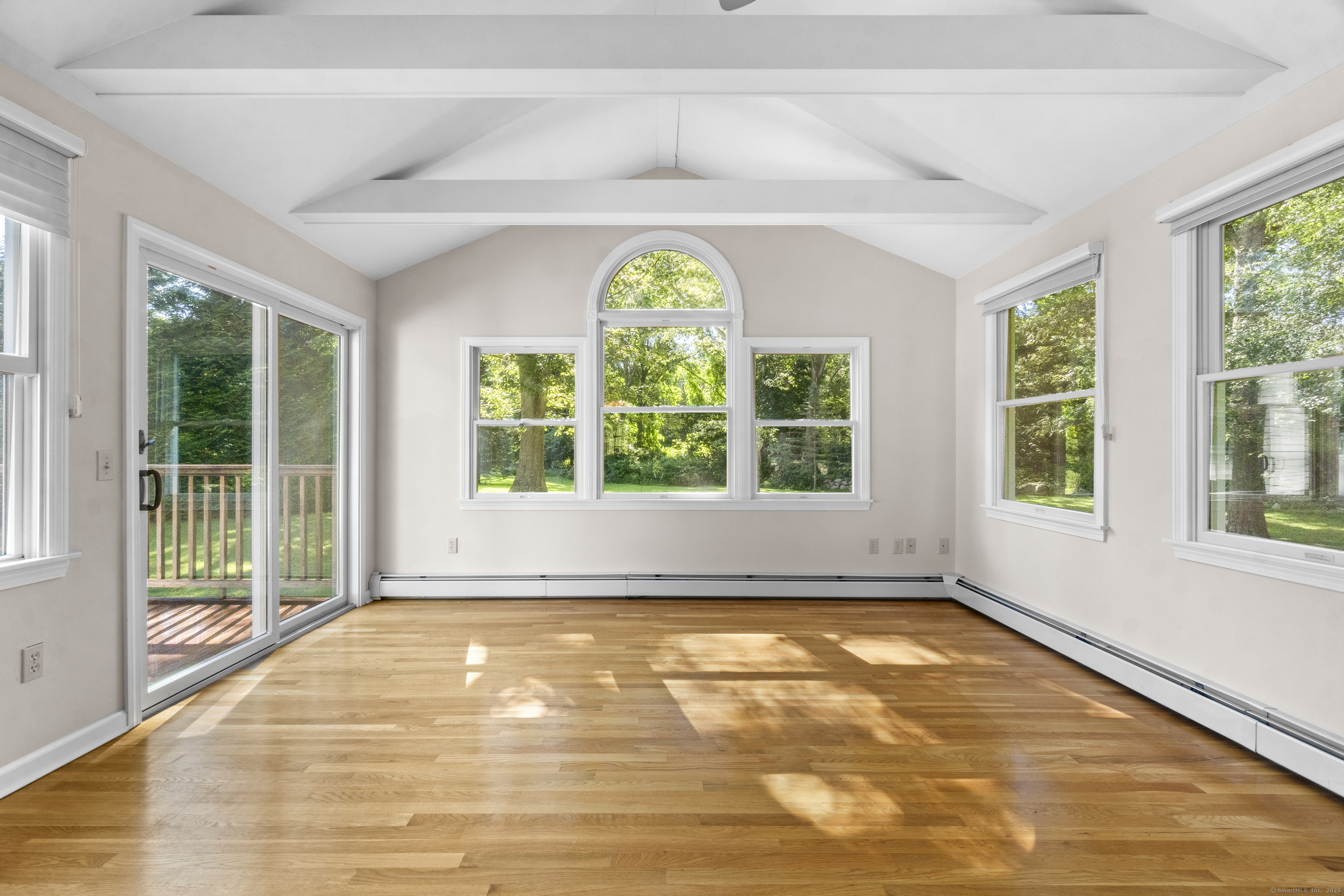 Old Lyme, Connecticut, 06371, United States, 4 Bedrooms Bedrooms, ,2 BathroomsBathrooms,Residential,For Sale,1901139
