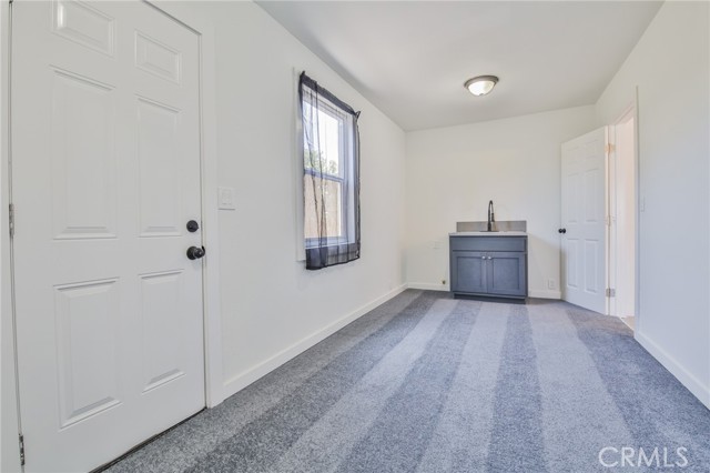 Los Angeles, California, 90059, United States, 2 Bedrooms Bedrooms, ,1 BathroomBathrooms,Residential,For Sale,1974329