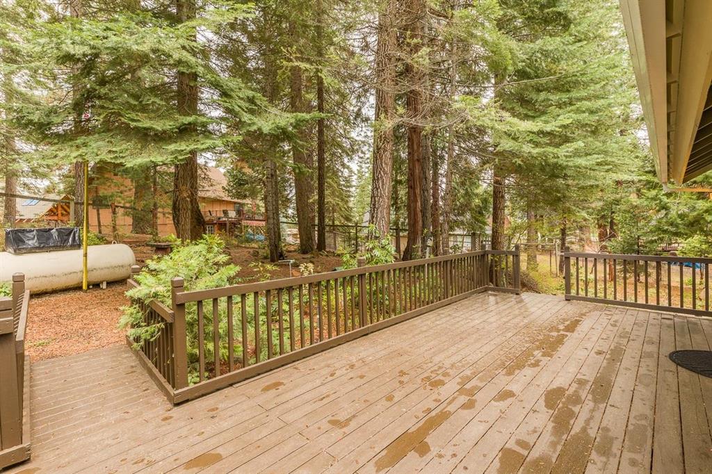 Lake Almanor Country Club, California, 96137, United States, 3 Bedrooms Bedrooms, ,2 BathroomsBathrooms,Residential,For Sale,1961541