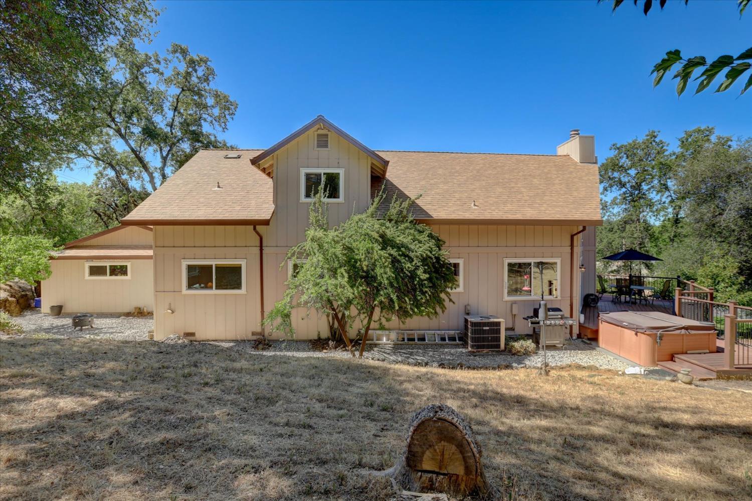 Auburn, California, 95602, United States, 3 Bedrooms Bedrooms, ,2 BathroomsBathrooms,Residential,For Sale,1976114