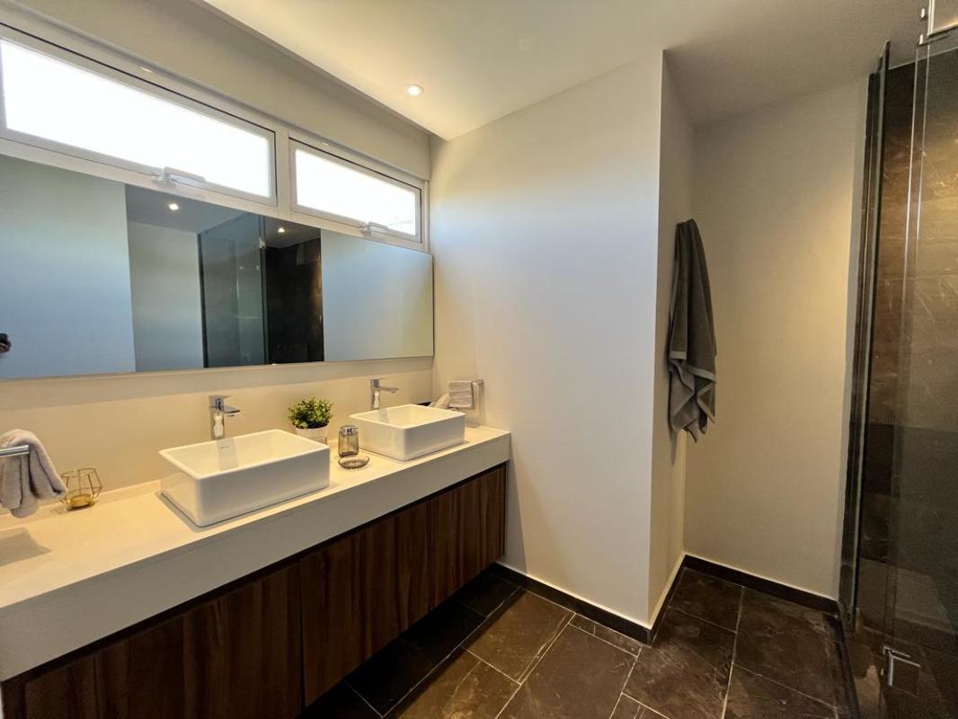 Blvd. Bosque Real, Huixquilucan, Estado de México, 52774, Mexico, 2 Bedrooms Bedrooms, ,2 BathroomsBathrooms,Residential,For Sale,Blvd. Bosque Real,1440876