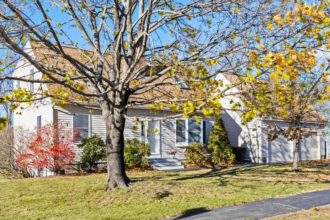 Portland, Maine, 04103, United States, 3 Bedrooms Bedrooms, ,3 BathroomsBathrooms,Residential,For Sale,1988011