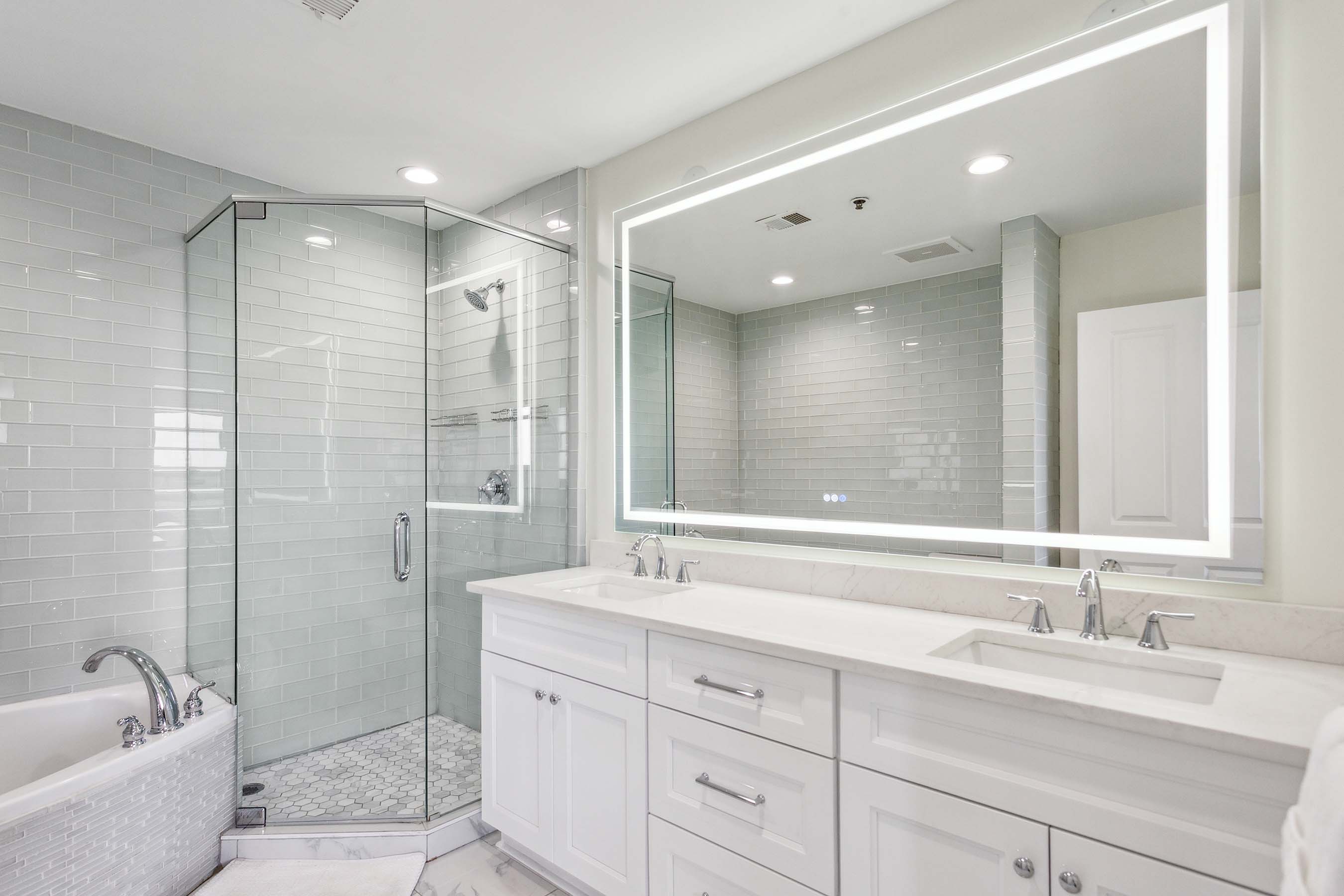  Unparalleled Views from this Renovated Corner Unit in the Heart of Buckhead - 物件實景