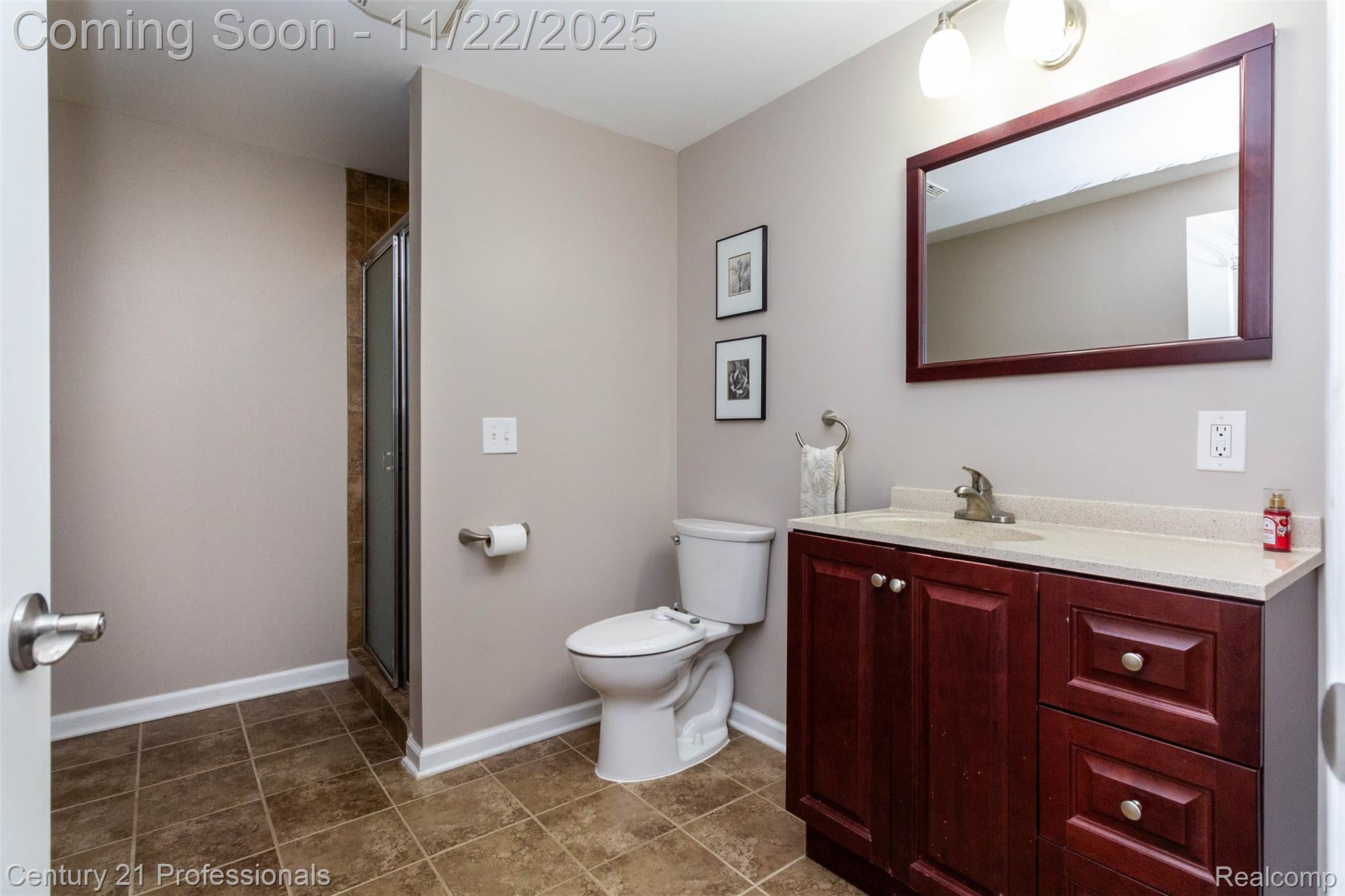 ClintonTownship, Michigan, 48038, United States, 3 Bedrooms Bedrooms, ,4 BathroomsBathrooms,Residential,For Sale,1994254