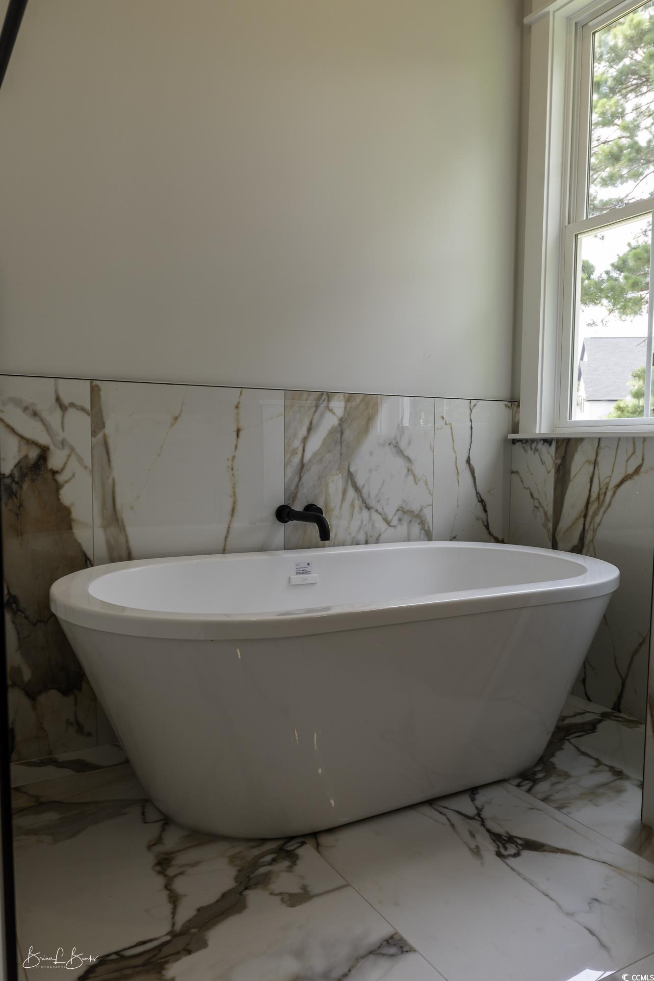 Myrtle Beach, South Carolina, 29579, United States, 4 Bedrooms Bedrooms, ,5 BathroomsBathrooms,Residential,For Sale,1982335