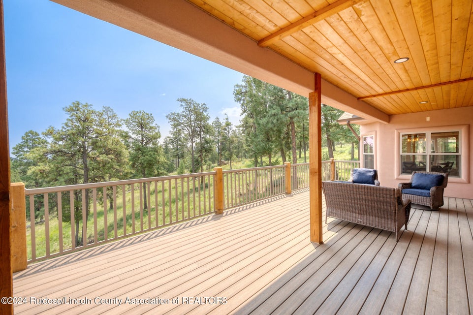 Ruidoso, New Mexico, 88345, United States, 4 Bedrooms Bedrooms, ,4 BathroomsBathrooms,Residential,For Sale,1921687