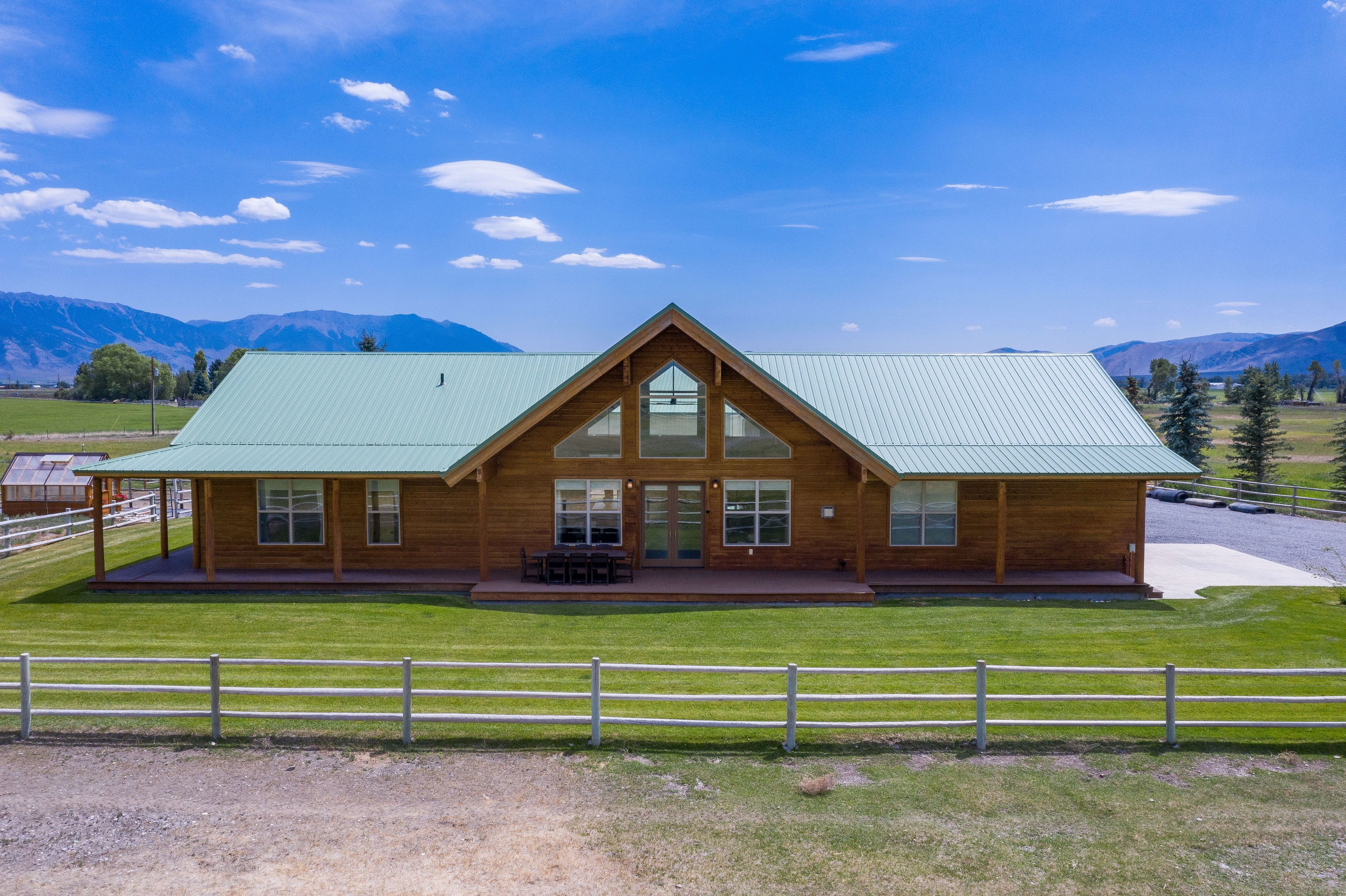  Equestrian Estate at the Base of Mt. Borah - 物件實景