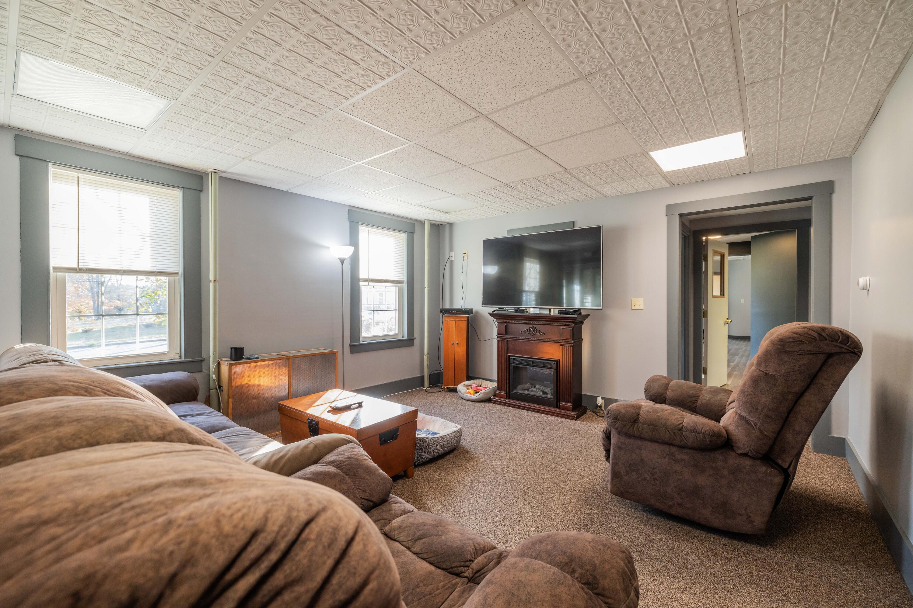 7 High Street, North Berwick, Maine, 03906, United States, 6 Bedrooms Bedrooms, ,3 BathroomsBathrooms,Residential,For Sale,7 High Street,1625255