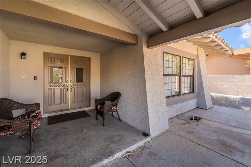 Henderson, Nevada, 89014, United States, 4 Bedrooms Bedrooms, ,2 BathroomsBathrooms,Residential,For Sale,1977160