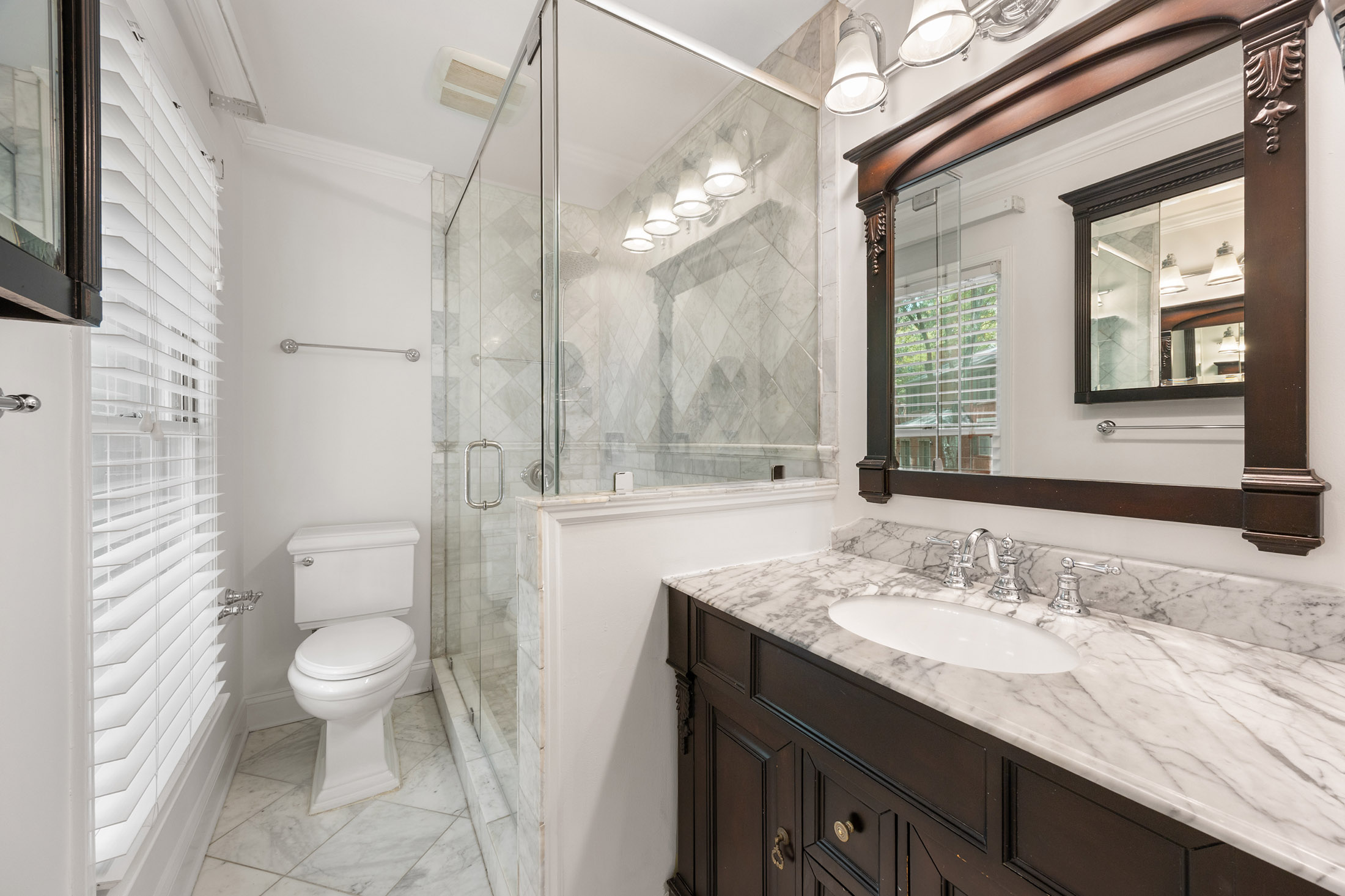  Morningside End-unit Townhome Combines Location, Privacy and Value - 物件實景