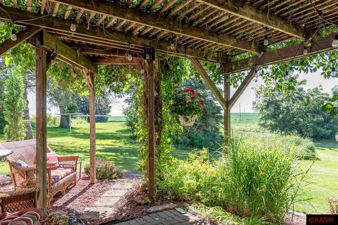 Mankato, Minnesota, 56001, United States, 5 Bedrooms Bedrooms, ,1 BathroomBathrooms,Residential,For Sale,1914135
