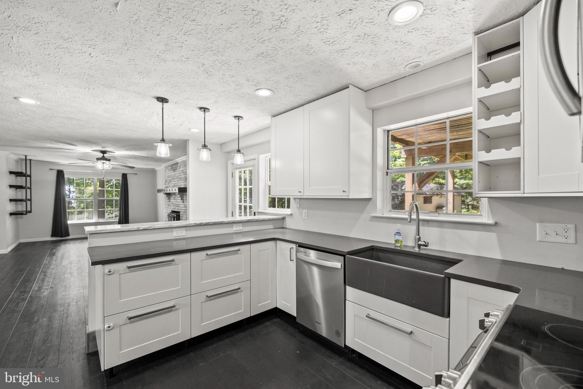 La Plata, Maryland, 20646, United States, 3 Bedrooms Bedrooms, ,4 BathroomsBathrooms,Residential,For Sale,1900714